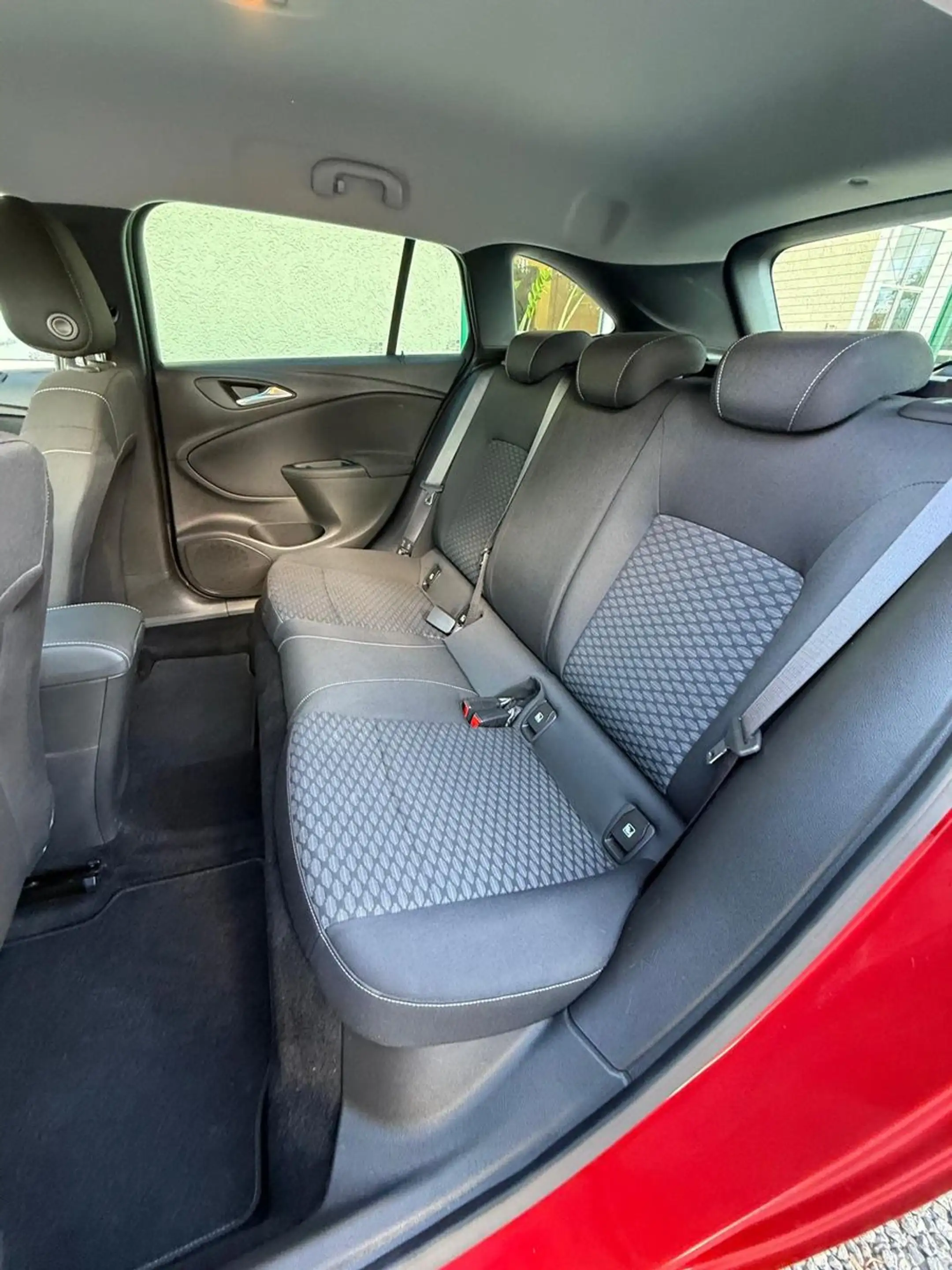 Opel Astra K Sports 120 Jahre PDC Klima Carplay Andro — photo 19