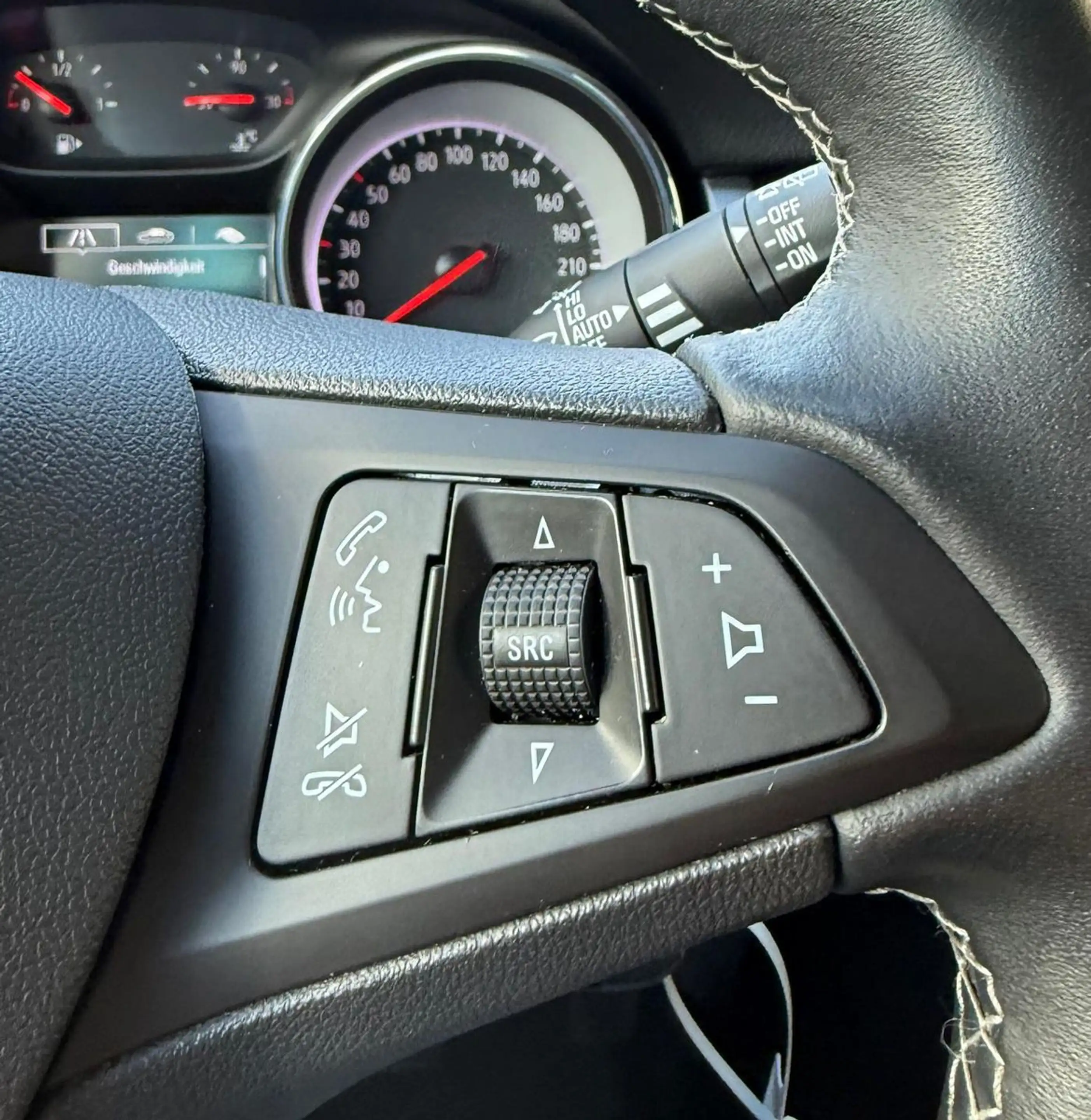 Opel Astra K Sports 120 Jahre PDC Klima Carplay Andro — photo 13