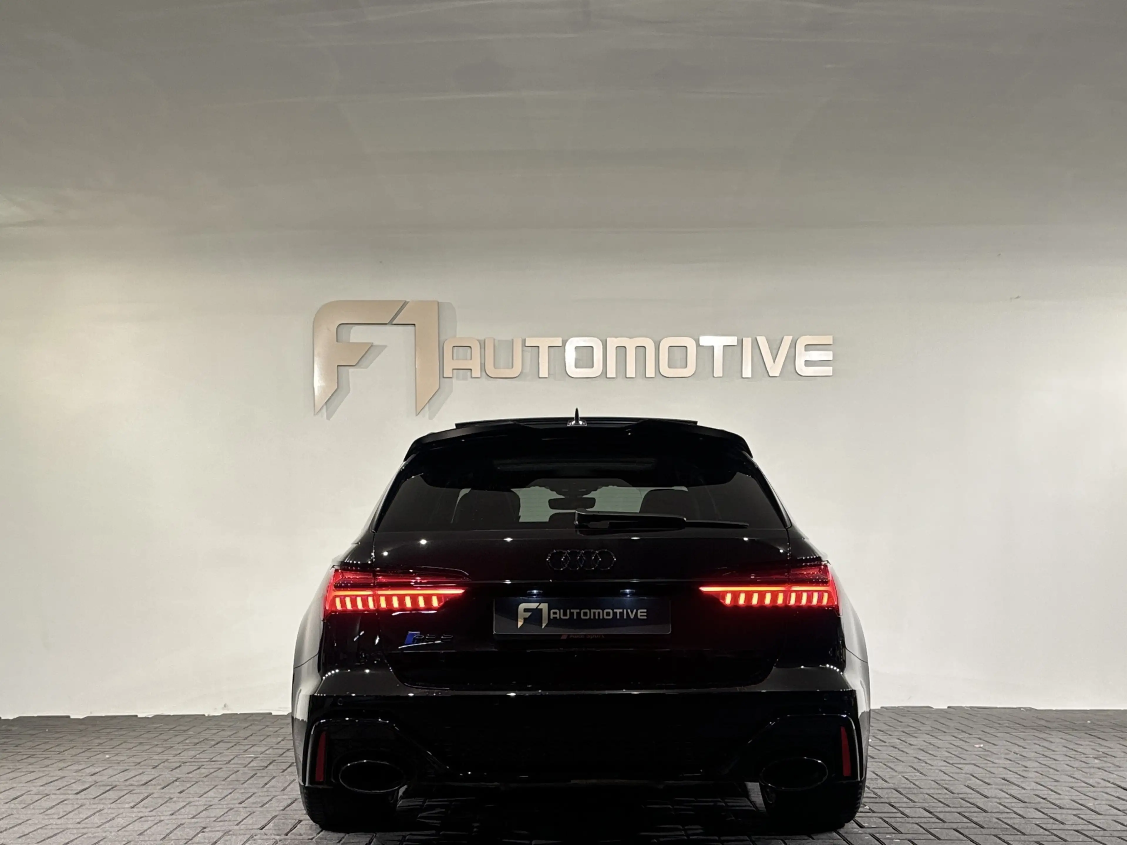 Audi RS6 Avant RS6 TFSI quattro — photo 5