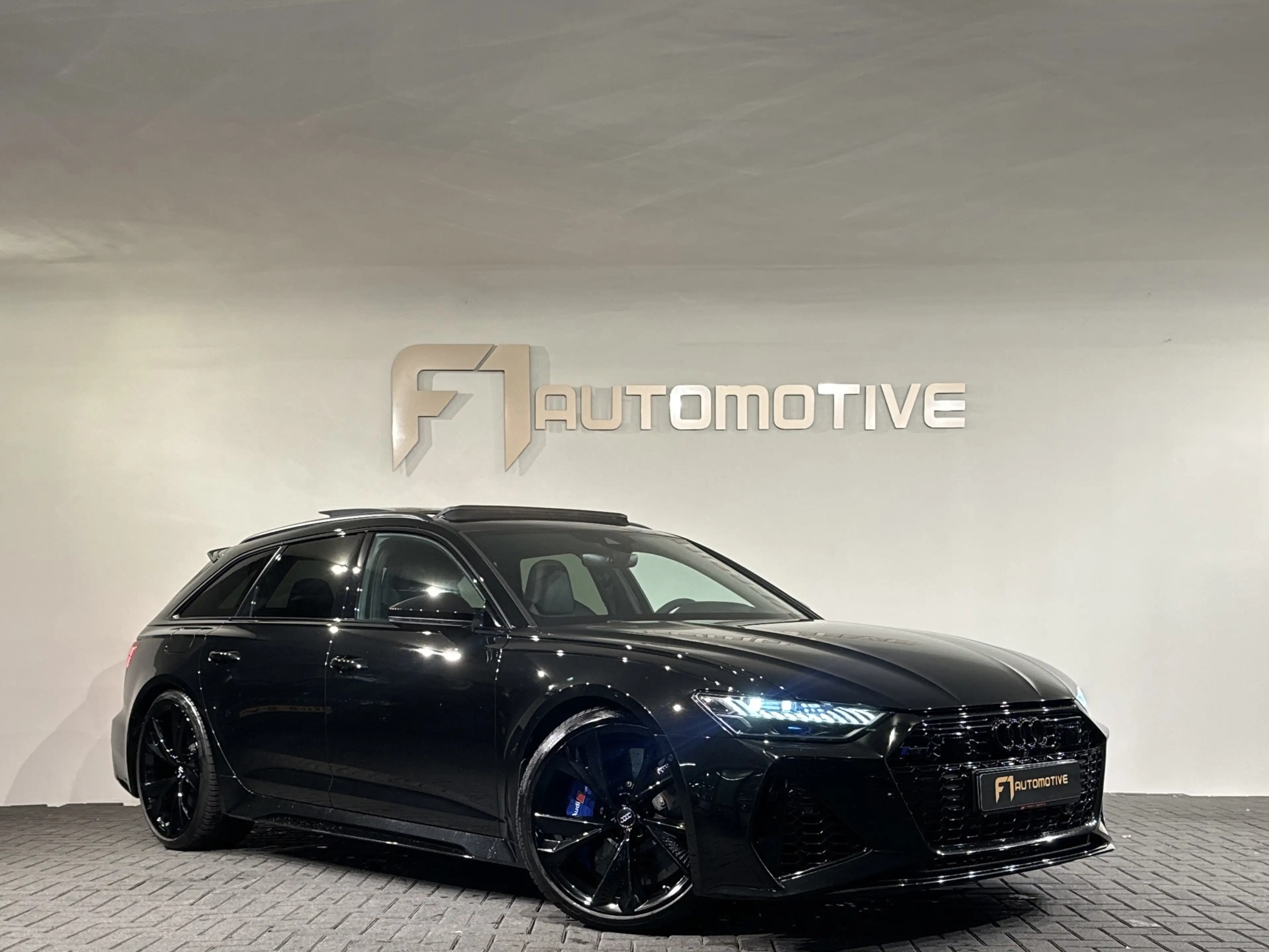 Audi RS6 Avant RS6 TFSI quattro — photo 3