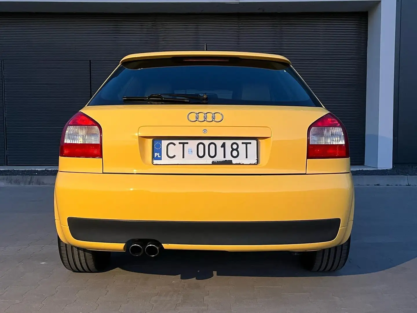 Audi S3 1.8 T quattro - 2