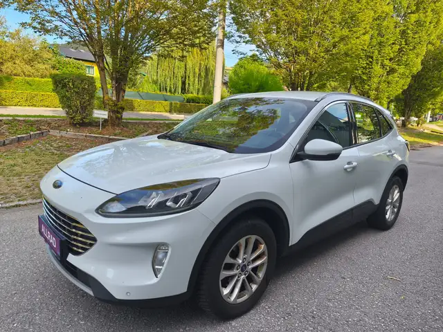 Ford Kuga view 2