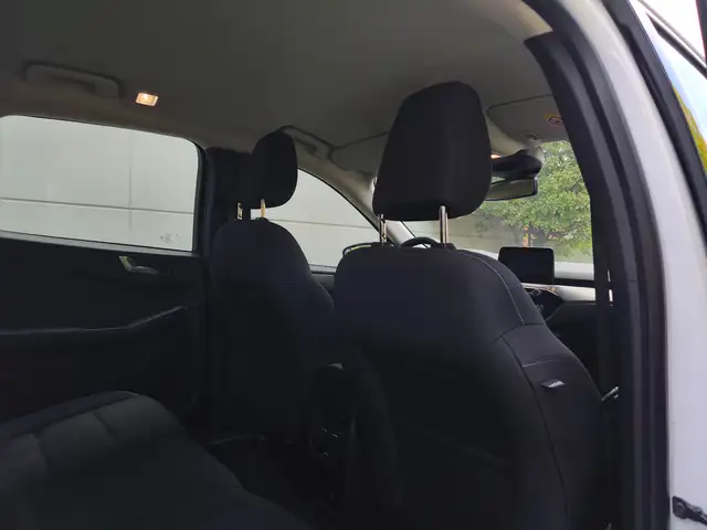 Ford Kuga view 13
