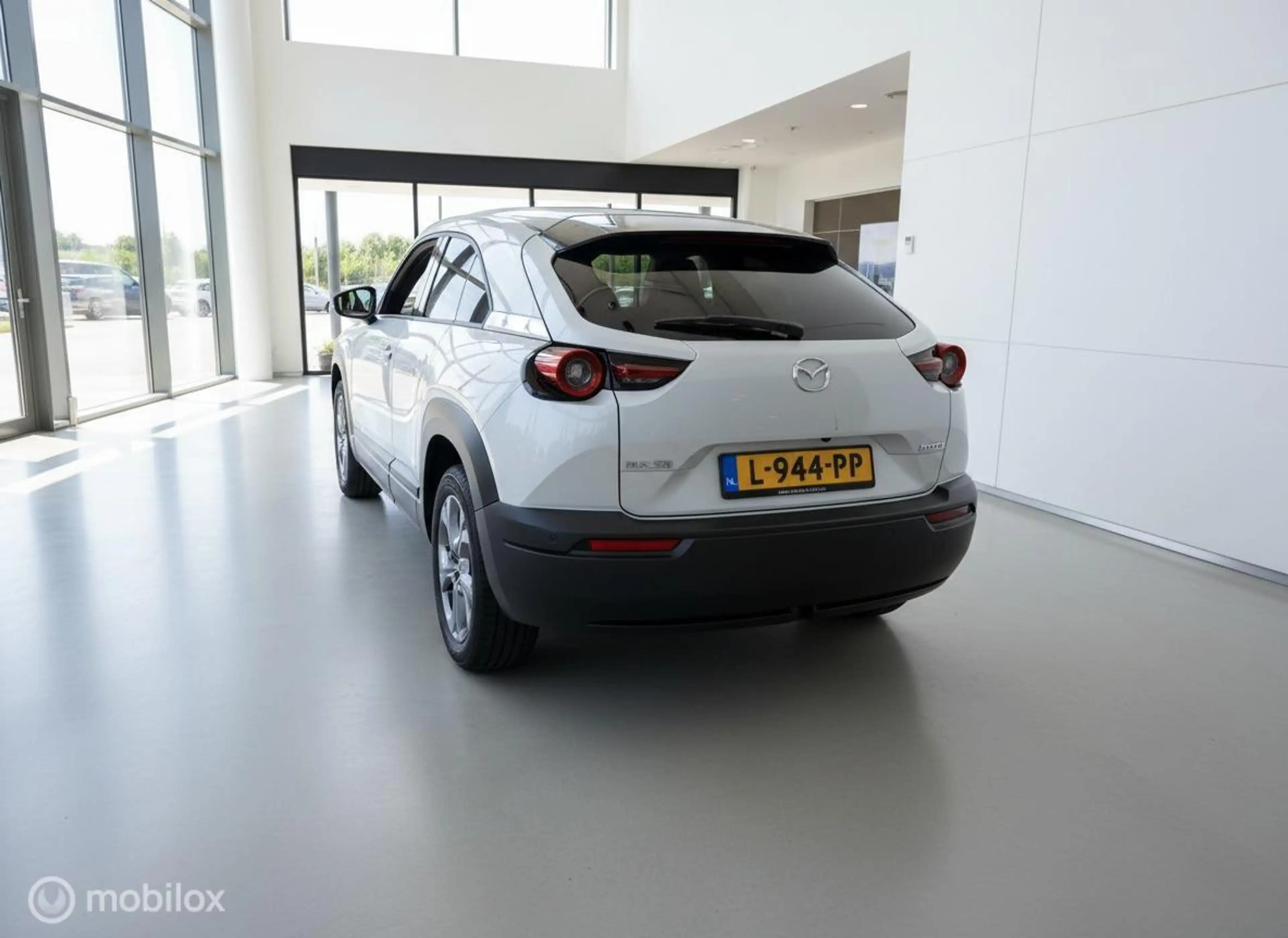 Mazda MX-30 e-SkyActiv 145 Comfort 36 kWh | 45.188 km | SOH 93 — photo 7