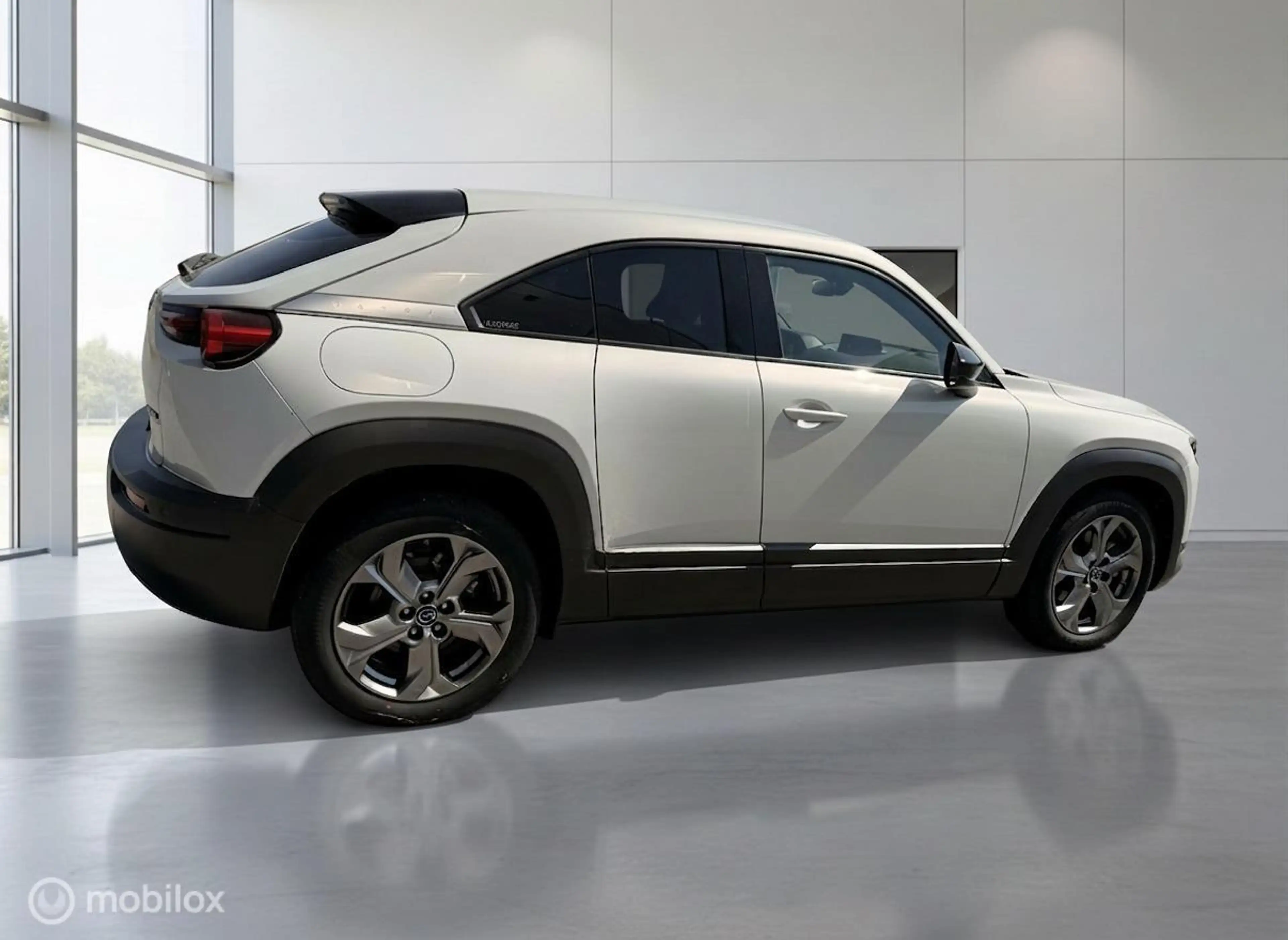 Mazda MX-30 e-SkyActiv 145 Comfort 36 kWh | 45.188 km | SOH 93 — photo 11
