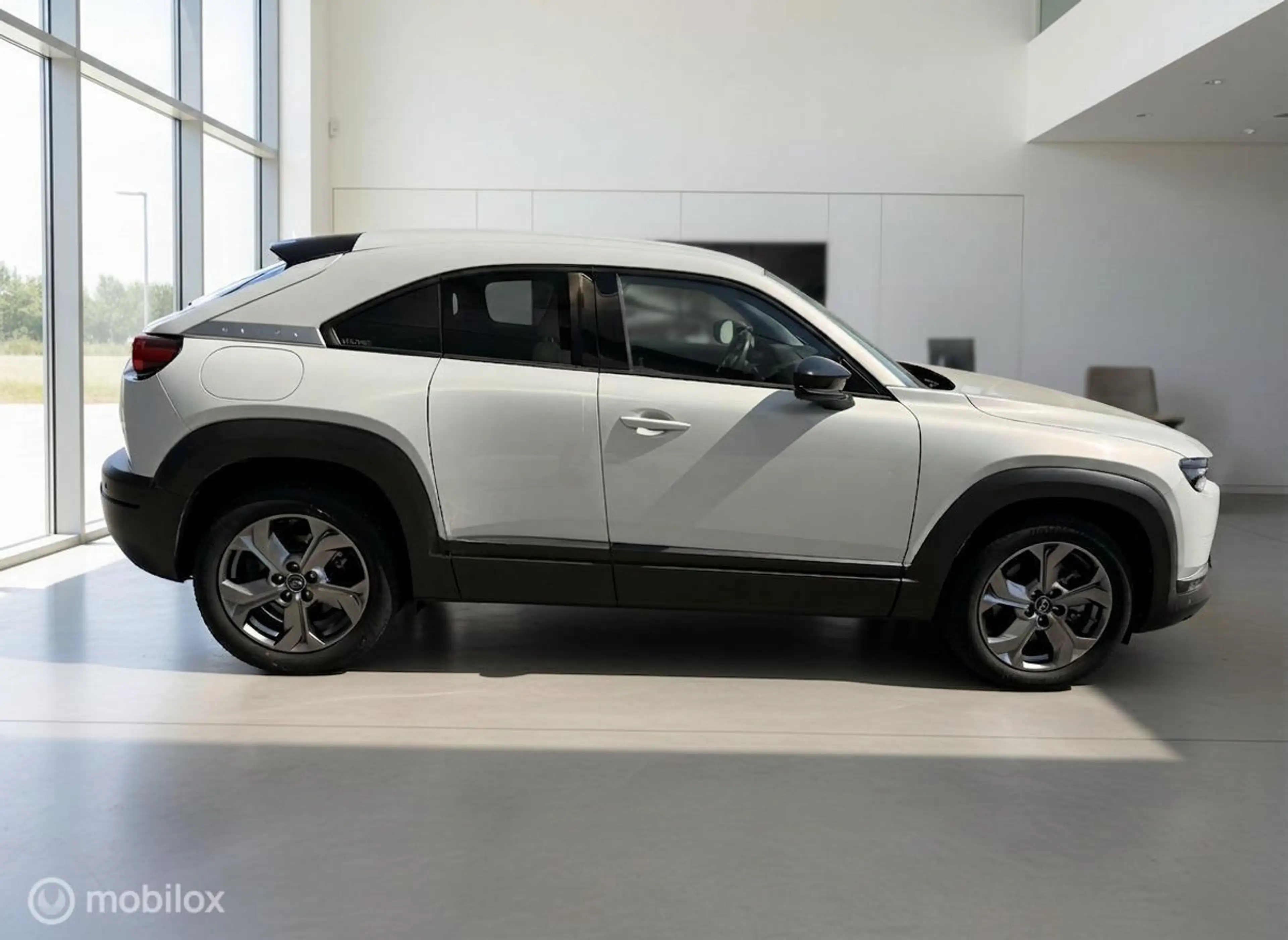 Mazda MX-30 e-SkyActiv 145 Comfort 36 kWh | 45.188 km | SOH 93 — photo 12