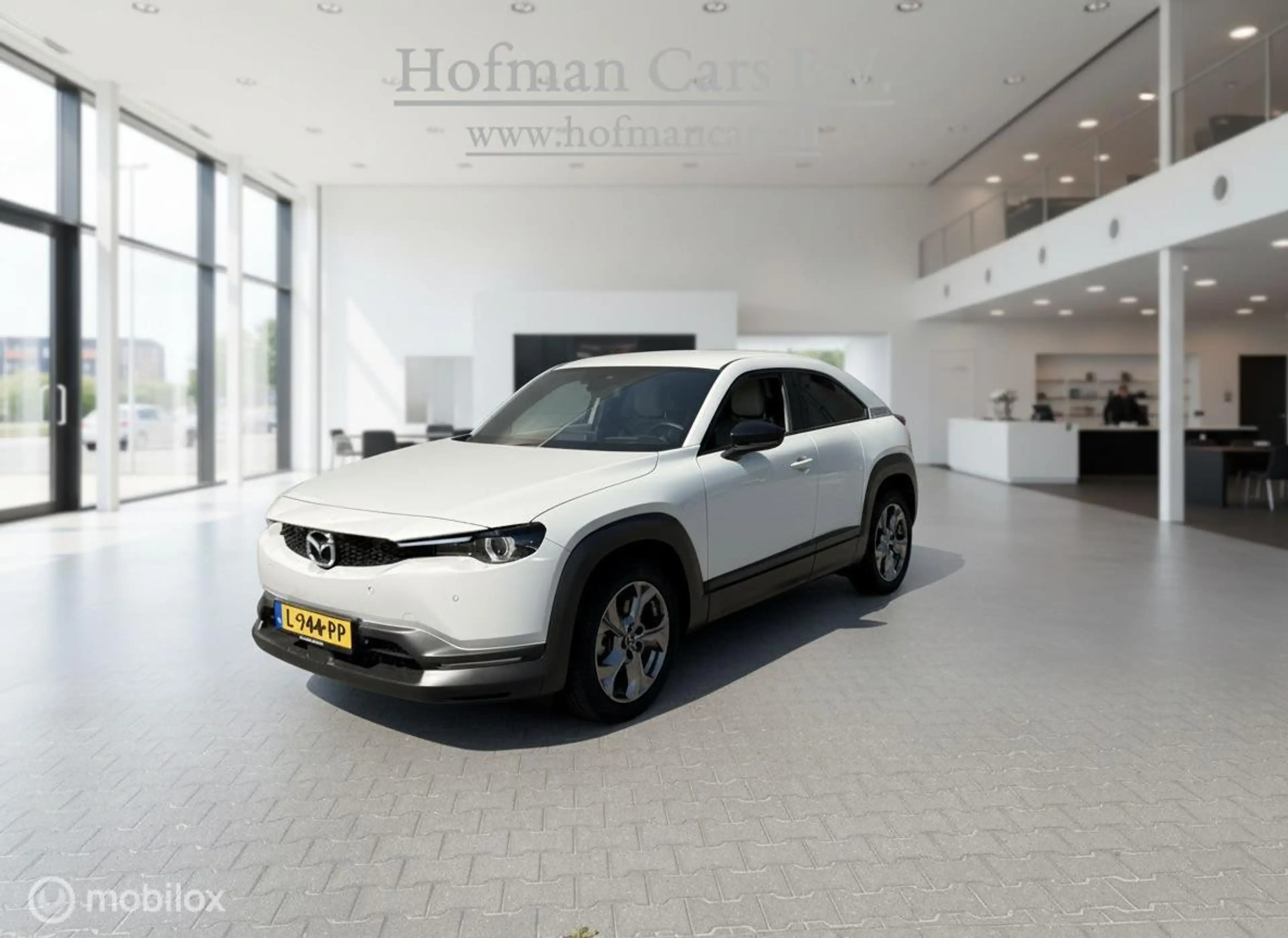 Mazda MX-30 e-SkyActiv 145 Comfort 36 kWh | 45.188 km | SOH 93 — photo 3