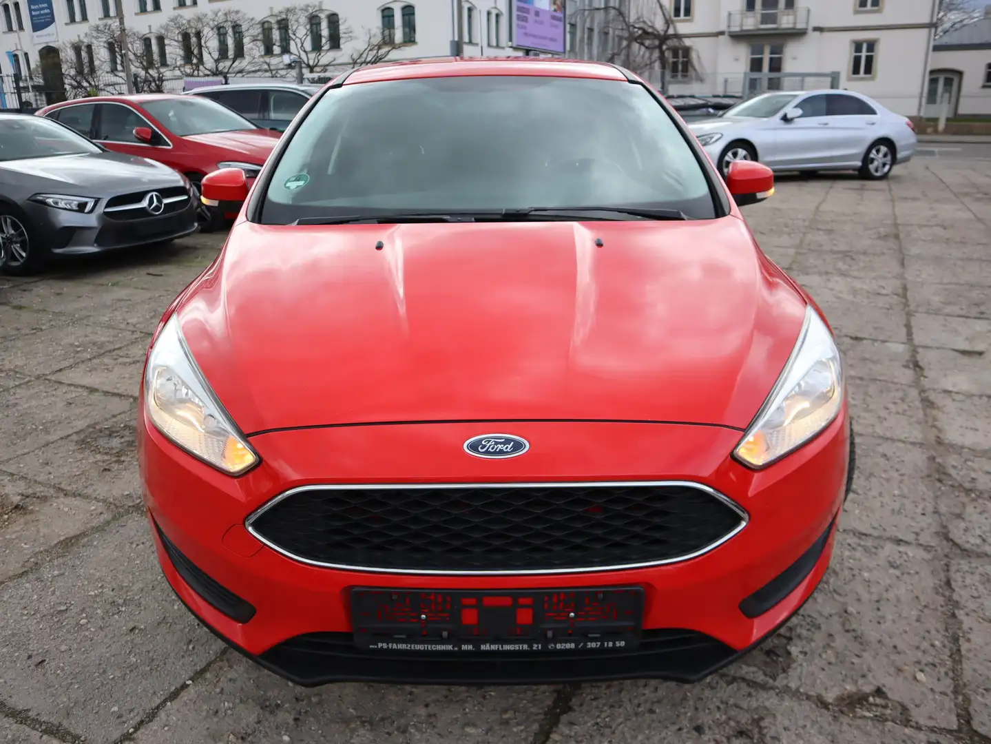 Ford Focus Trend Rot - 2