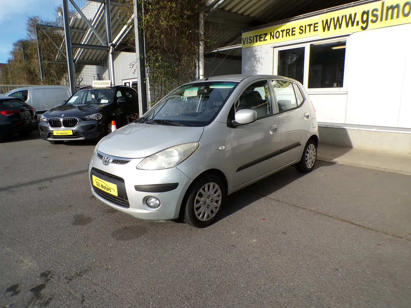 Hyundai i10 1.1MPi 67cv Grise alu 10/2008 Radio CD Volant cuir Argent - 2