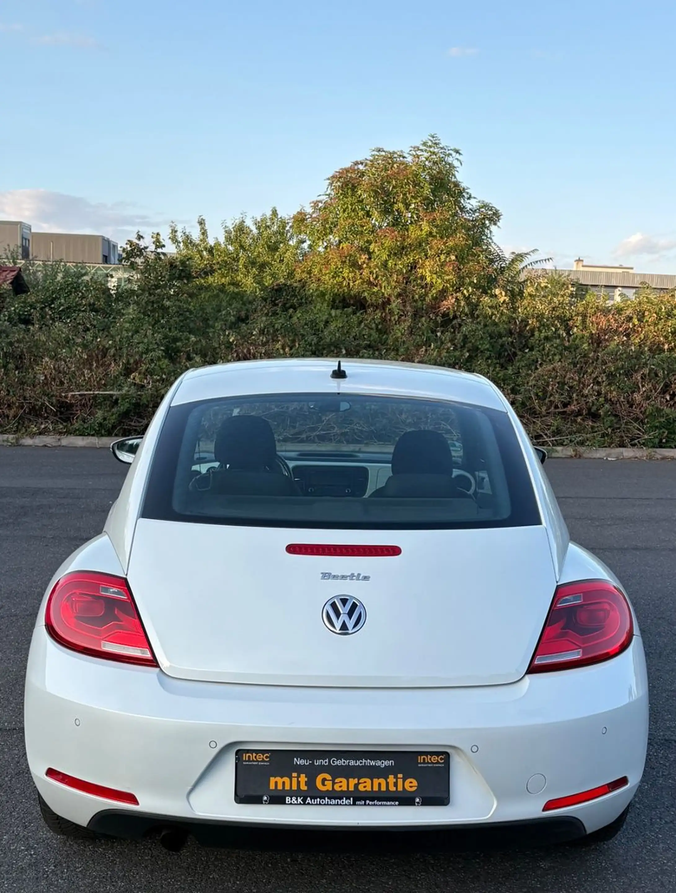 Volkswagen Beetle Lim. Design Sport /PDC/NEUTÜV/TEMPOMAT — photo 7
