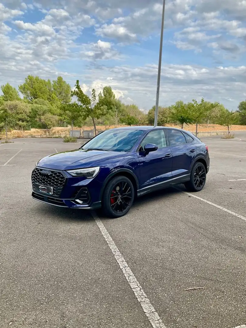 Audi Q3 45 TFSIe Black line S-tronic Azul - 1