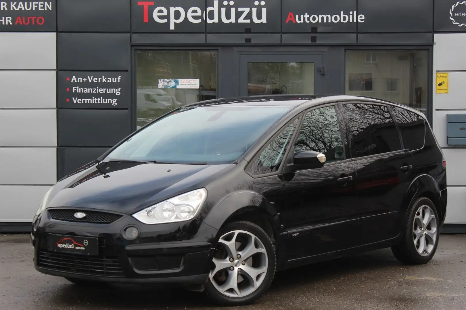 Ford S-Max S-MAX Titanium*7-SITZER*T-LEDER*KLIMAAUT*SHZ*PDC Schwarz - 1