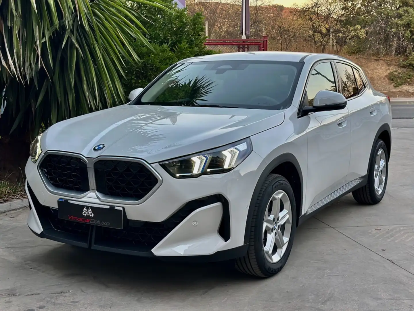 BMW X2 xDrive 20dA Blanc - 1