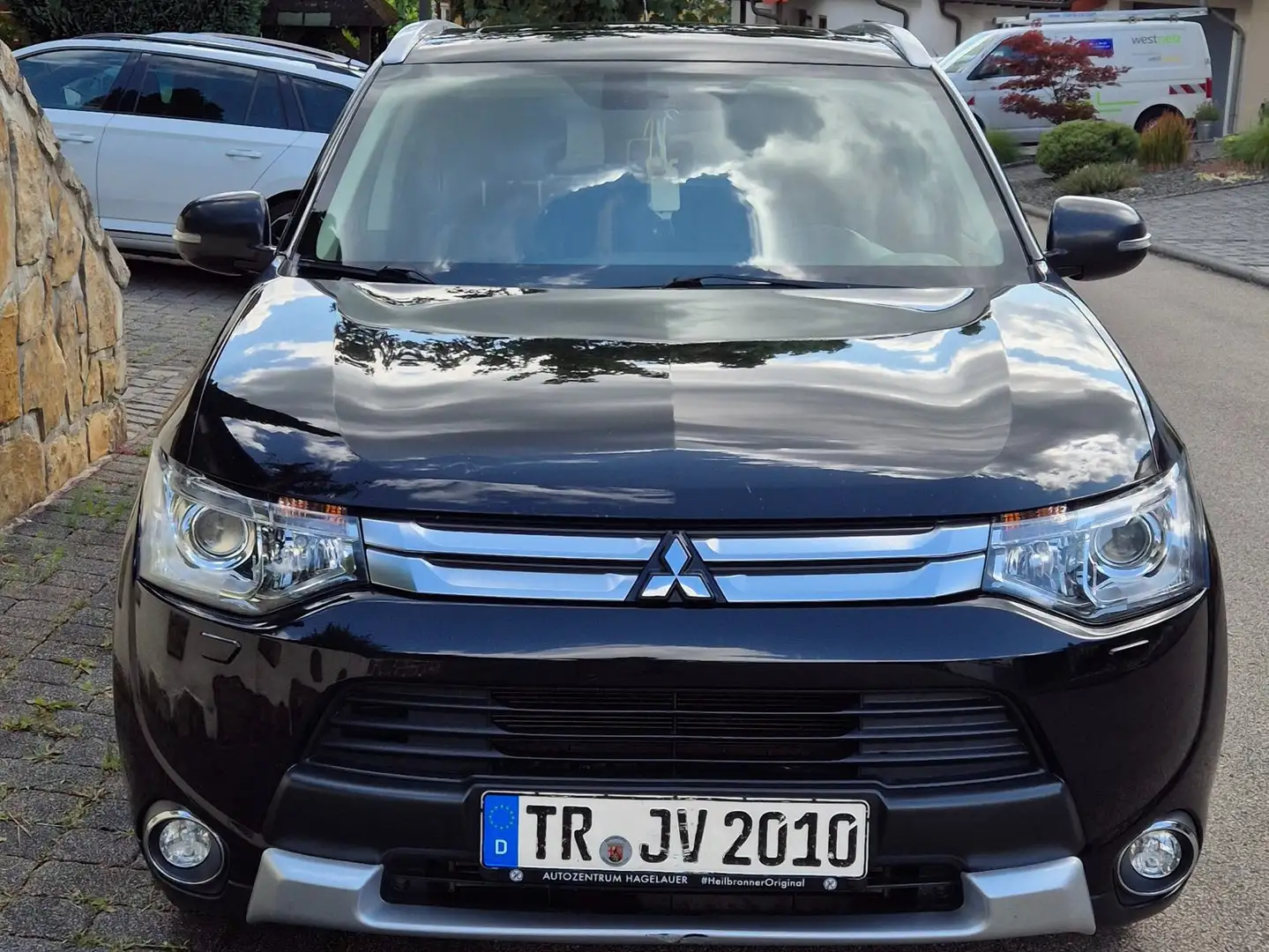 Mitsubishi Outlander Outlander 2.2 DI-D 4WD Aut. Diamant Edition Noir - 2