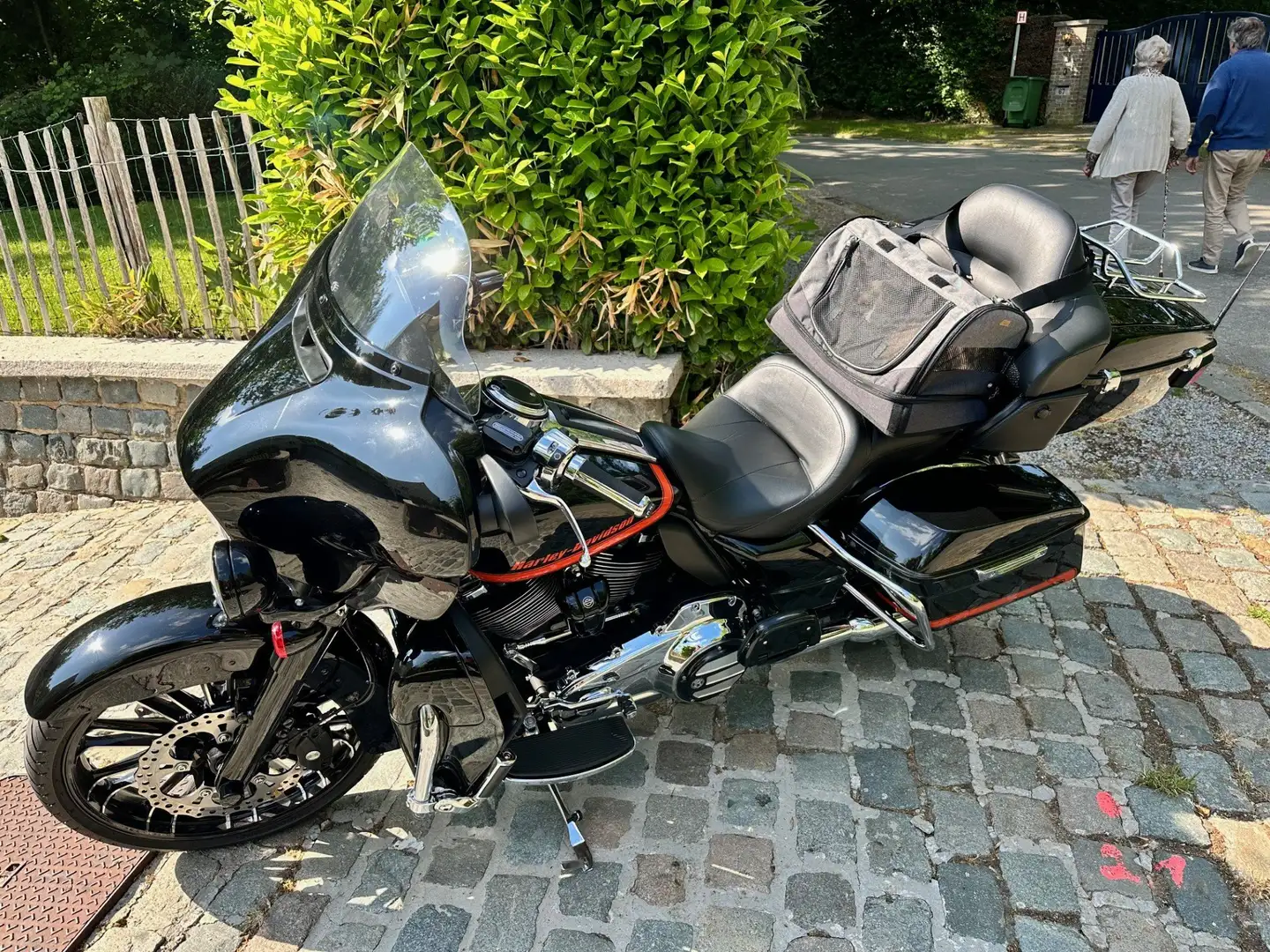 Harley-Davidson Ultra Limited FLHTK 1868 CC Zwart - 2