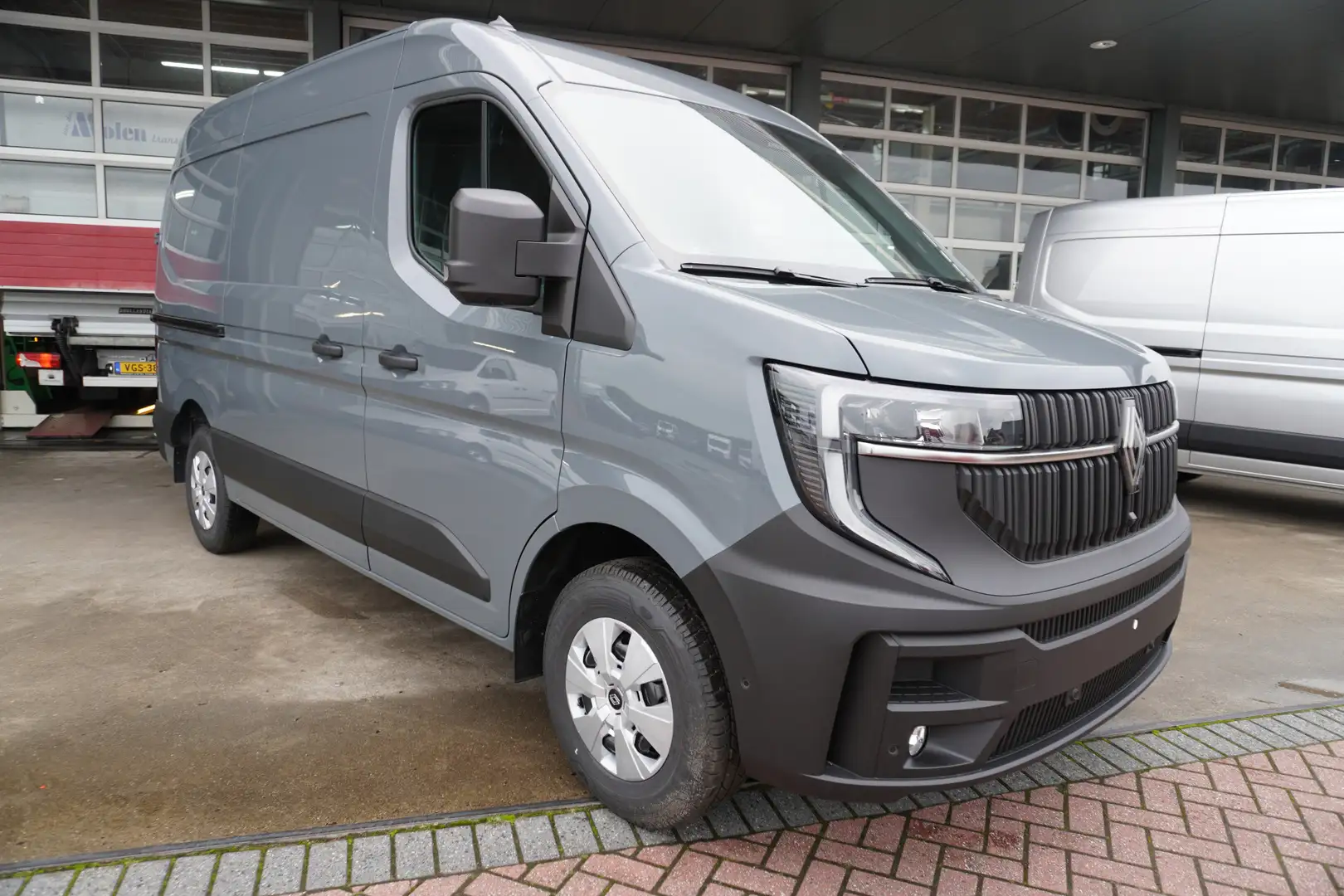 Renault Master T35 2.0 dCi 170PK L2H2 Extra Schuifdeur L / R Nr. Grijs - 2