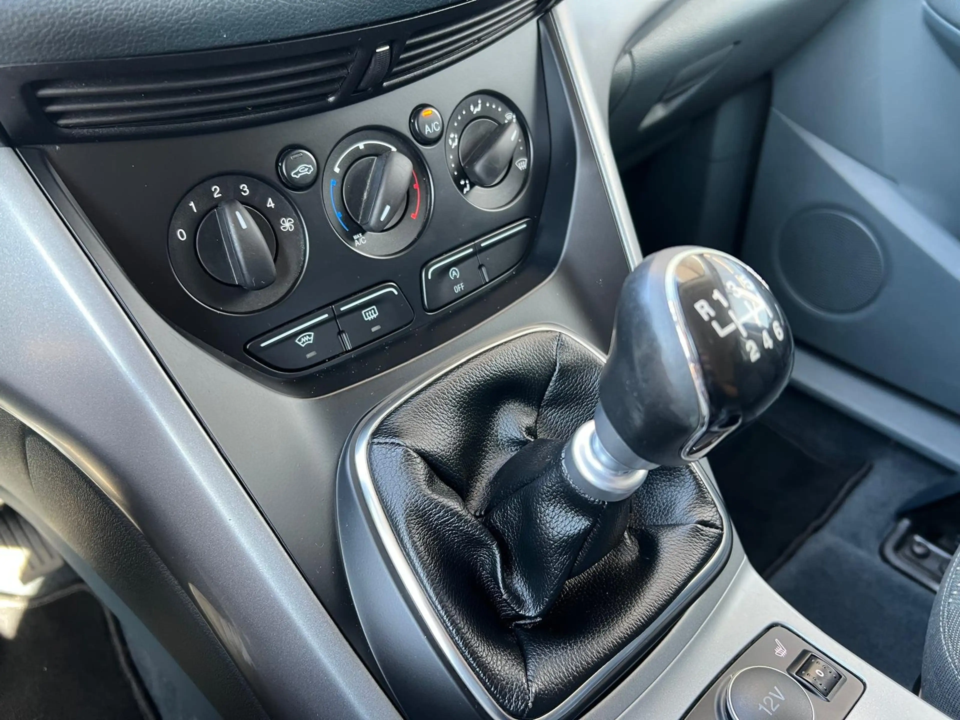 Ford C-Max 1.0 EcoBoost | Ambiente | — photo 15