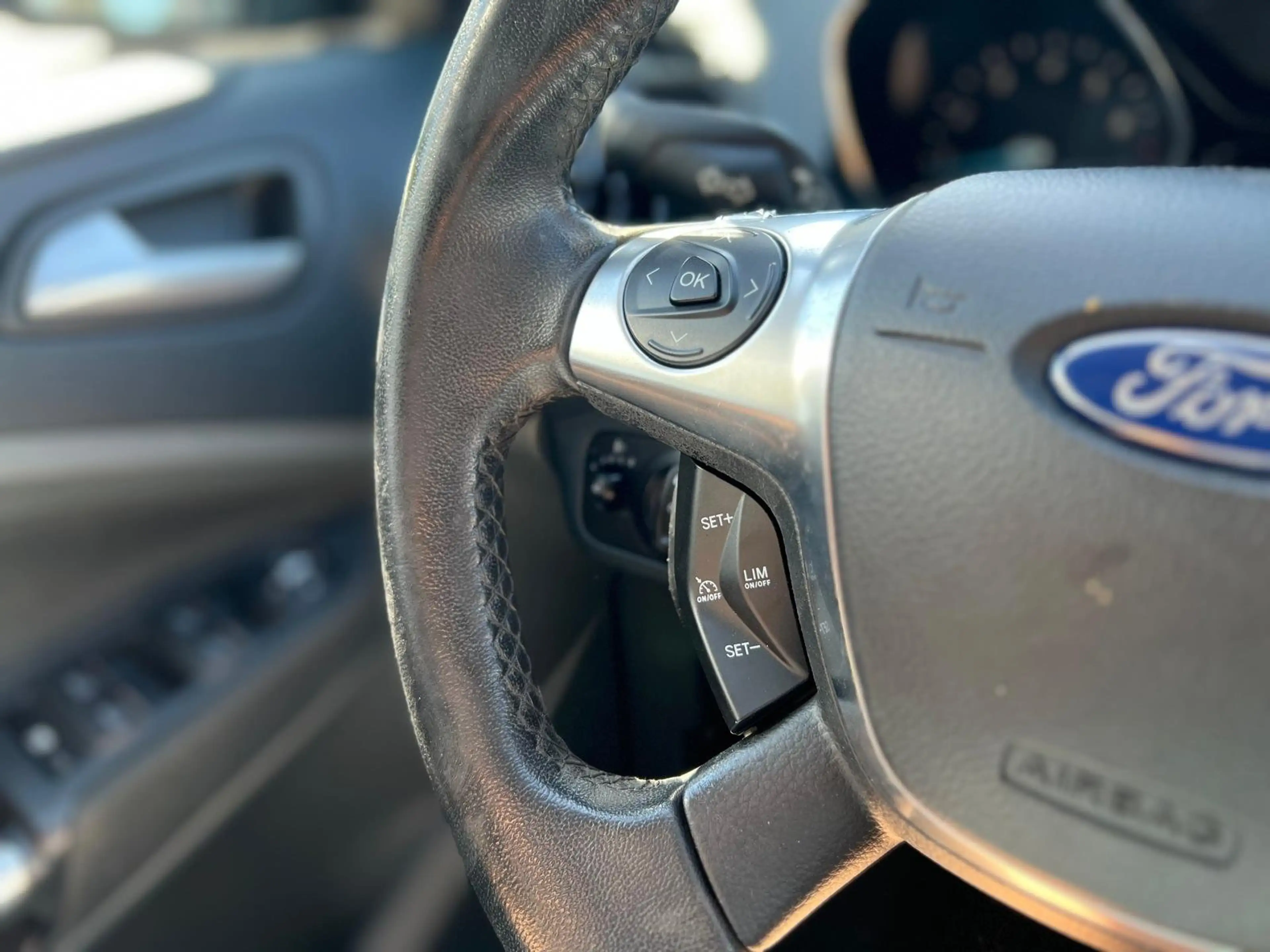 Ford C-Max 1.0 EcoBoost | Ambiente | — photo 9