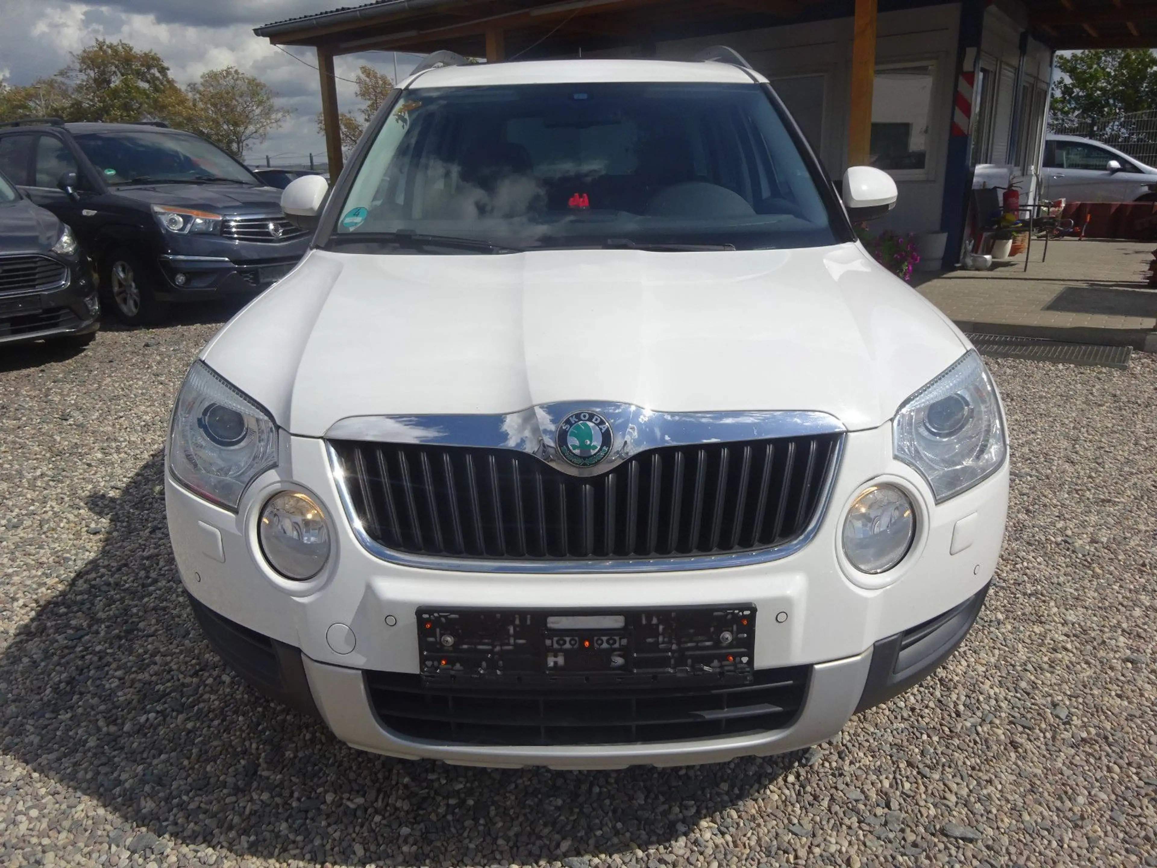 Skoda Yeti 1.2 TSI DSG Elegance — photo 2