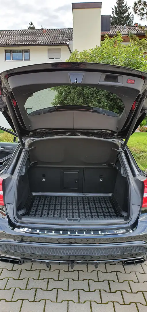 Mercedes-Benz GLA 45 AMG GLA 45 AMG 4Matic 7G-DCT Schwarz - 2