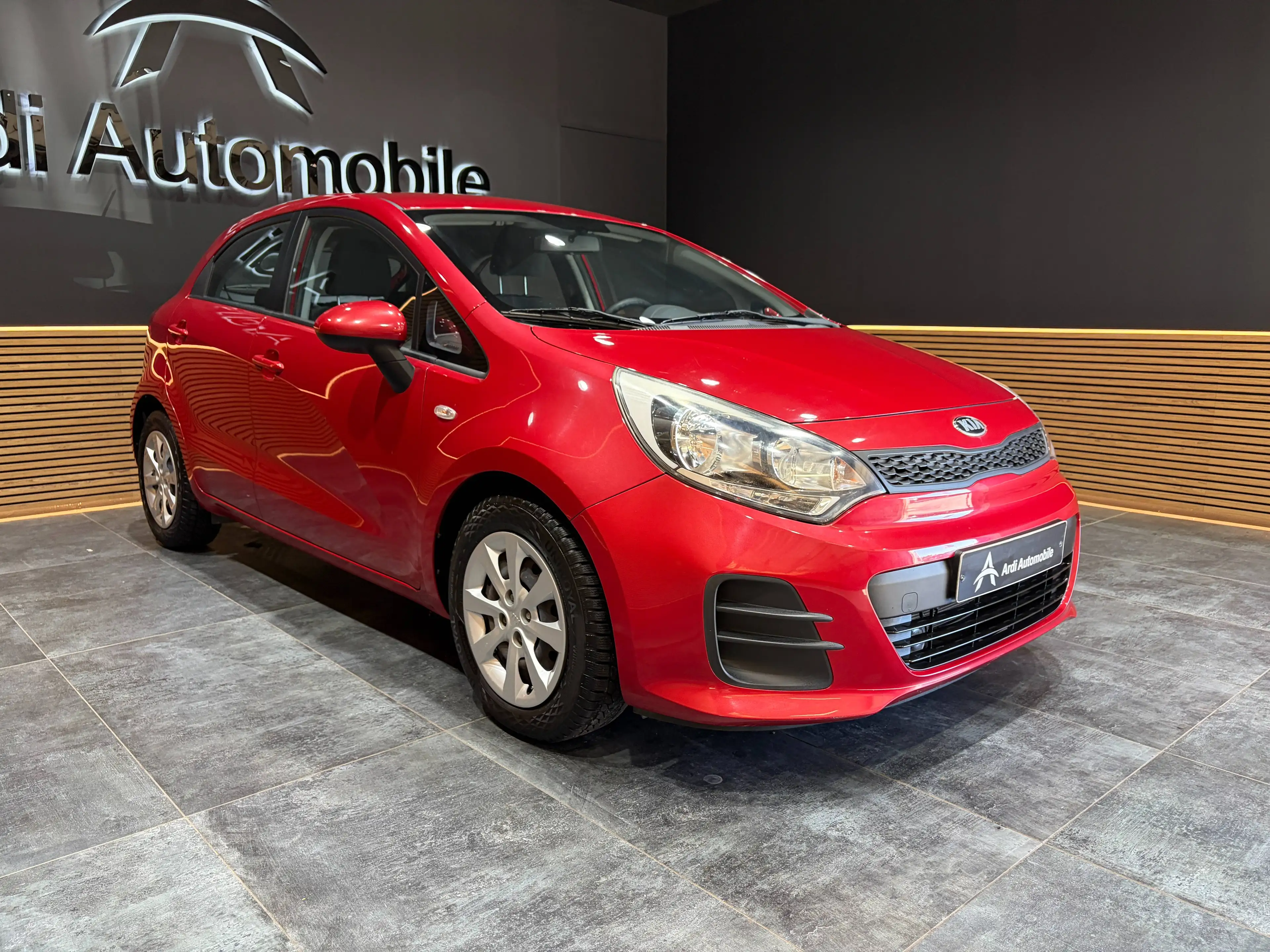 Kia Rio 1.2i *BLUETOOTH*AIRCO*1ER PROPRIETAIRE*GARANTIE* — photo 3