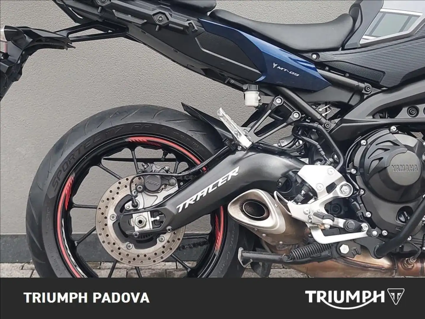 Yamaha Tracer 900 Blau - 2