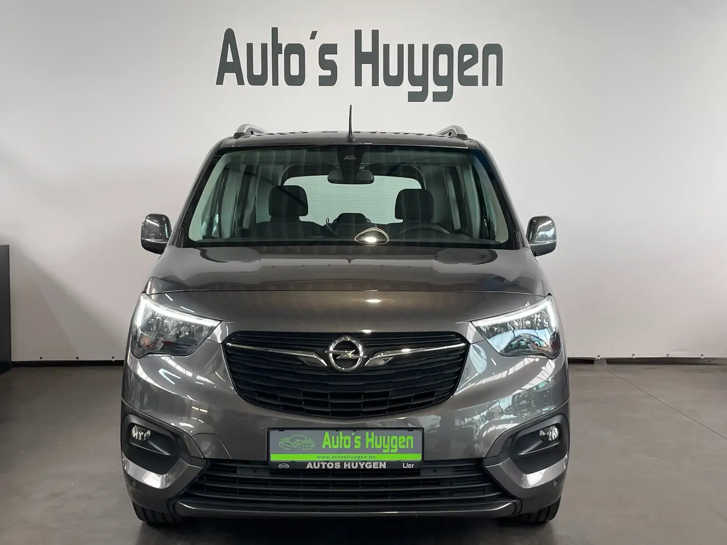 Opel Combo Life 1.2 Puretech Navigatie / Auto. airco / DAB Grijs - 2
