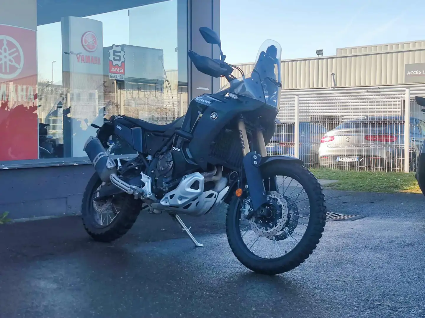 Yamaha Ténéré 700 Schwarz - 2