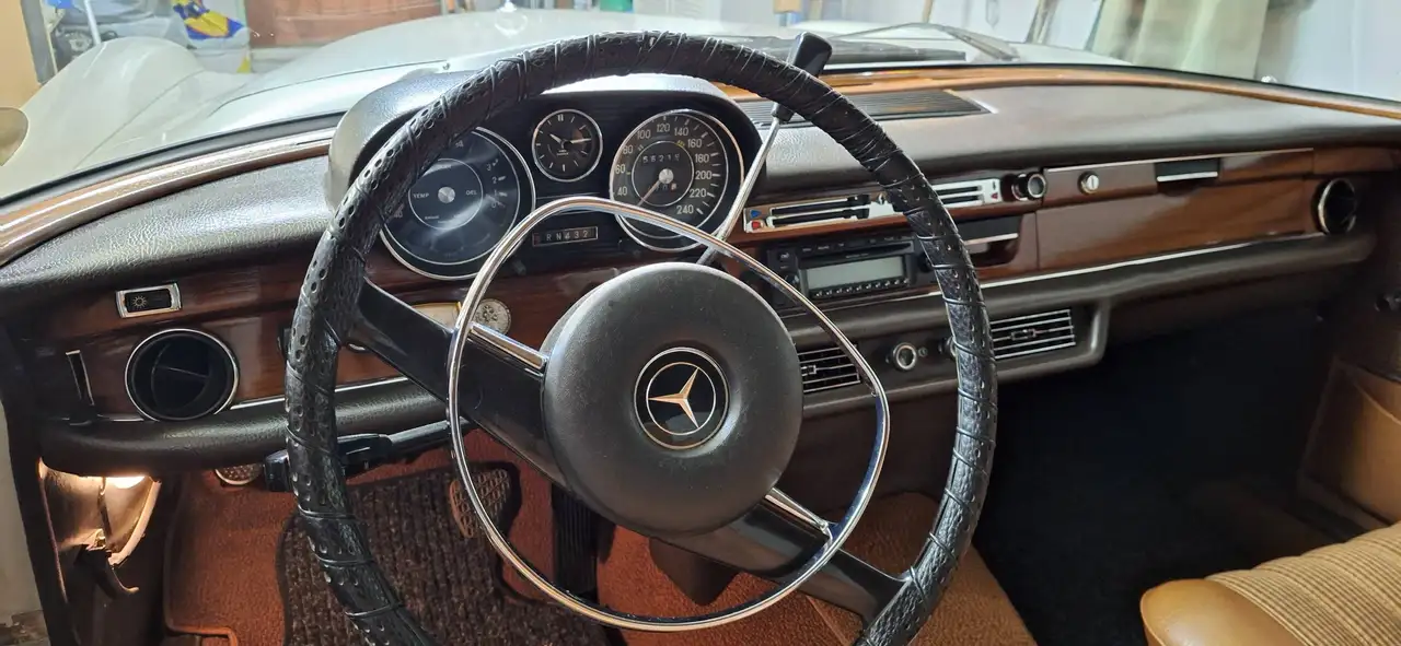 Mercedes-Benz 280 W108, foto 3