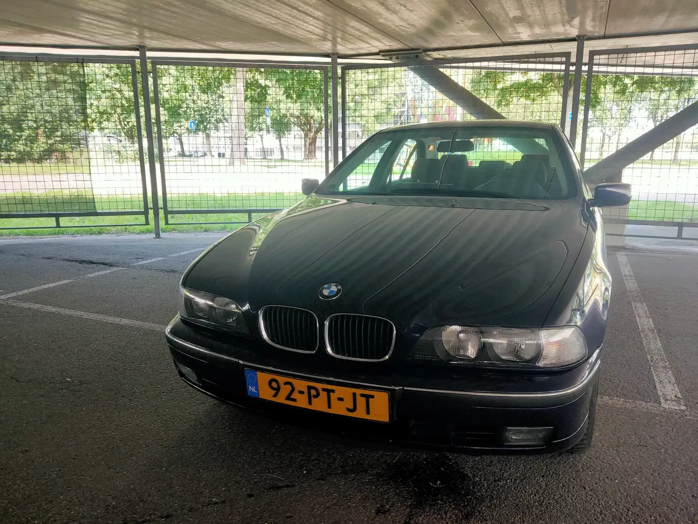 BMW 520 520i Executive plava - 1