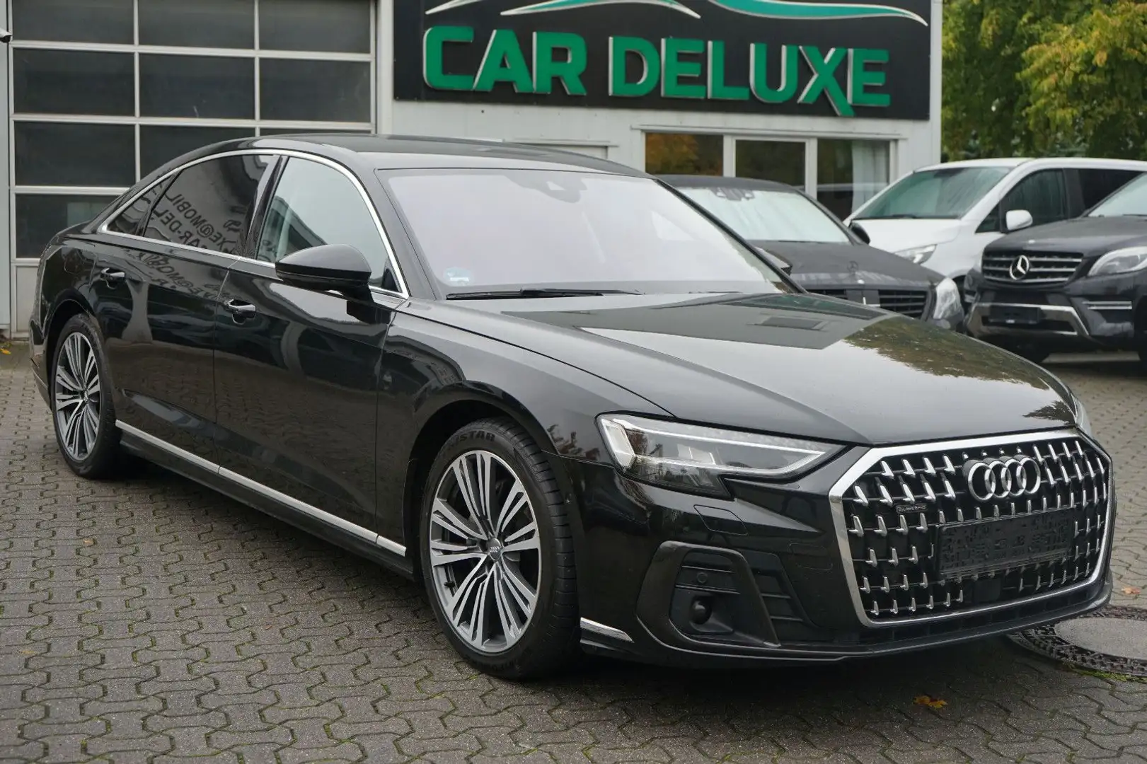 Audi A8 50 TDI quattro LANG*FACELIFT*STANDHZG*20" Schwarz - 1