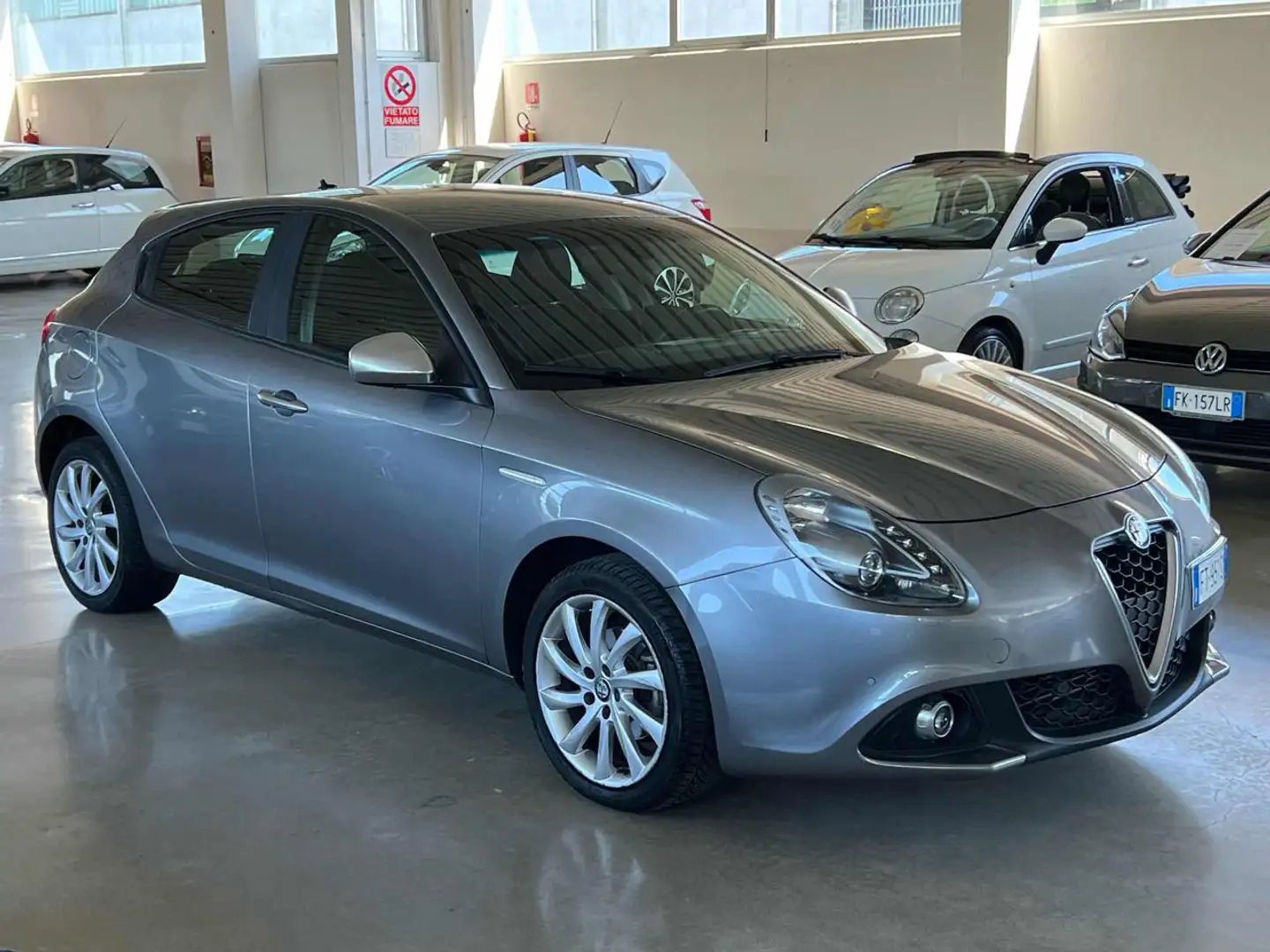 Alfa Romeo Giulietta 1.6 JTDm 120 CV Super Gris - 2