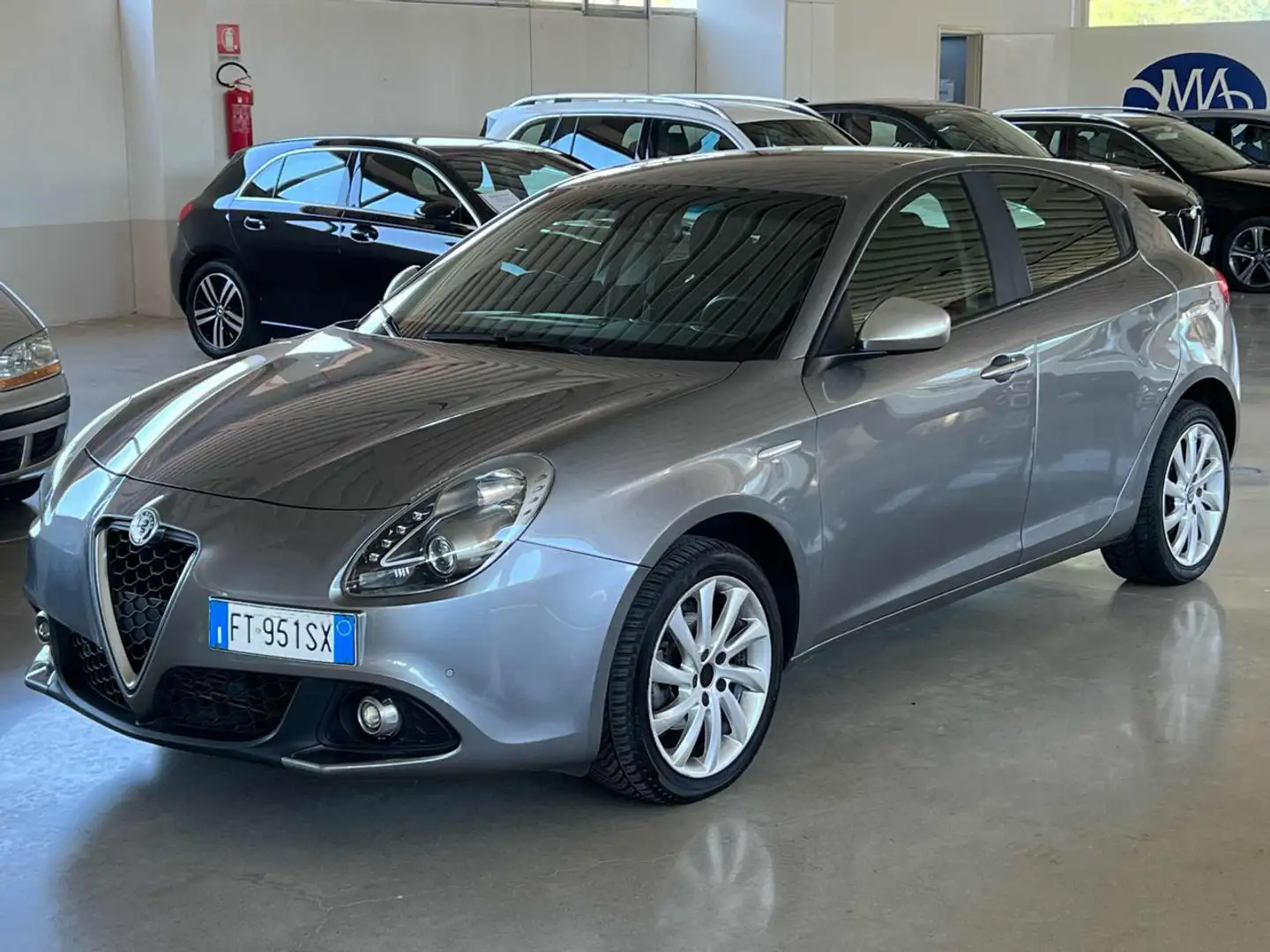 Alfa Romeo Giulietta 1.6 JTDm 120 CV Super Gris - 1