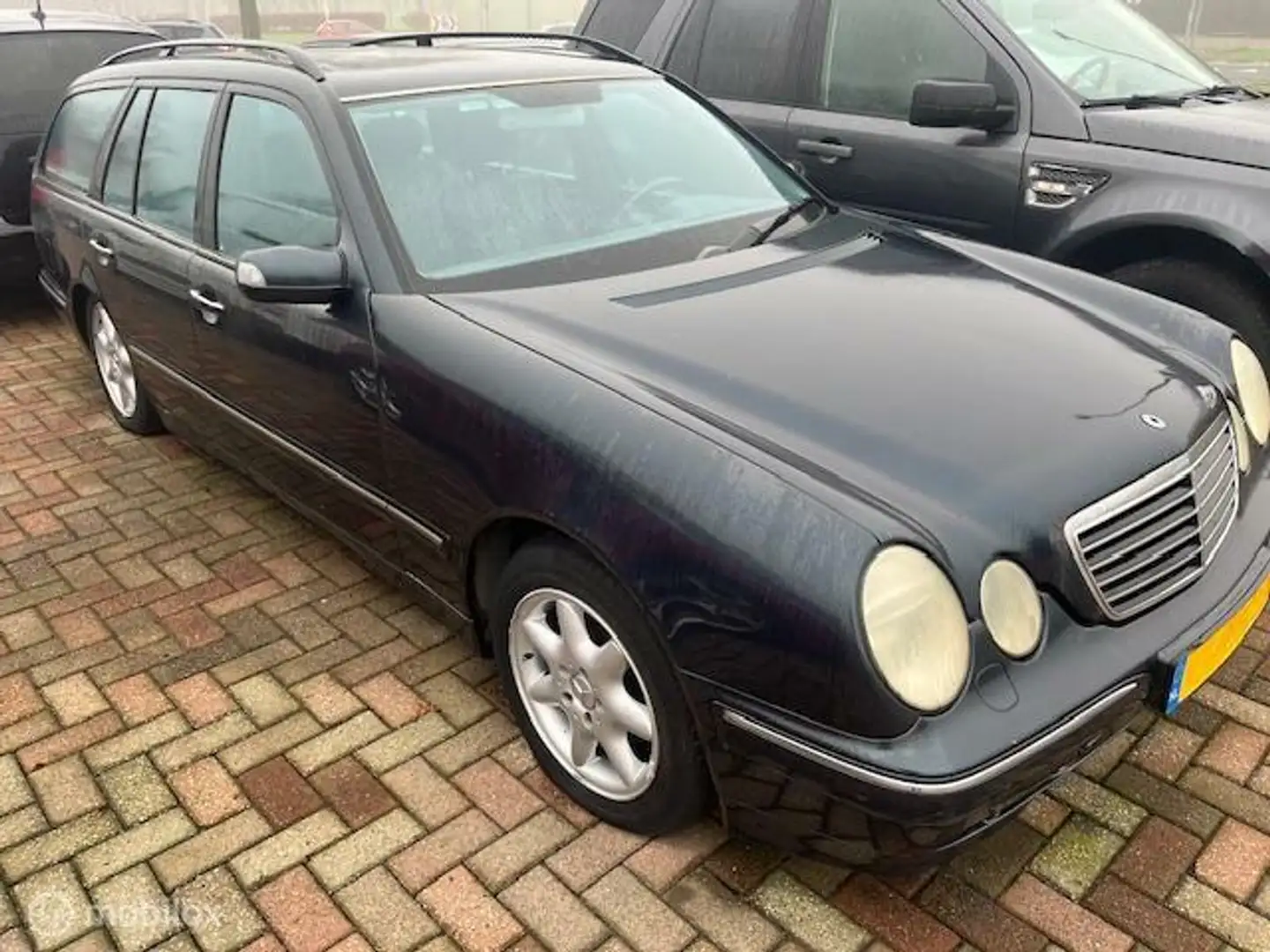 Mercedes-Benz E 240 Combi Avantgarde Select OPKNAPPER HEEFT LANG STIL Schwarz - 2