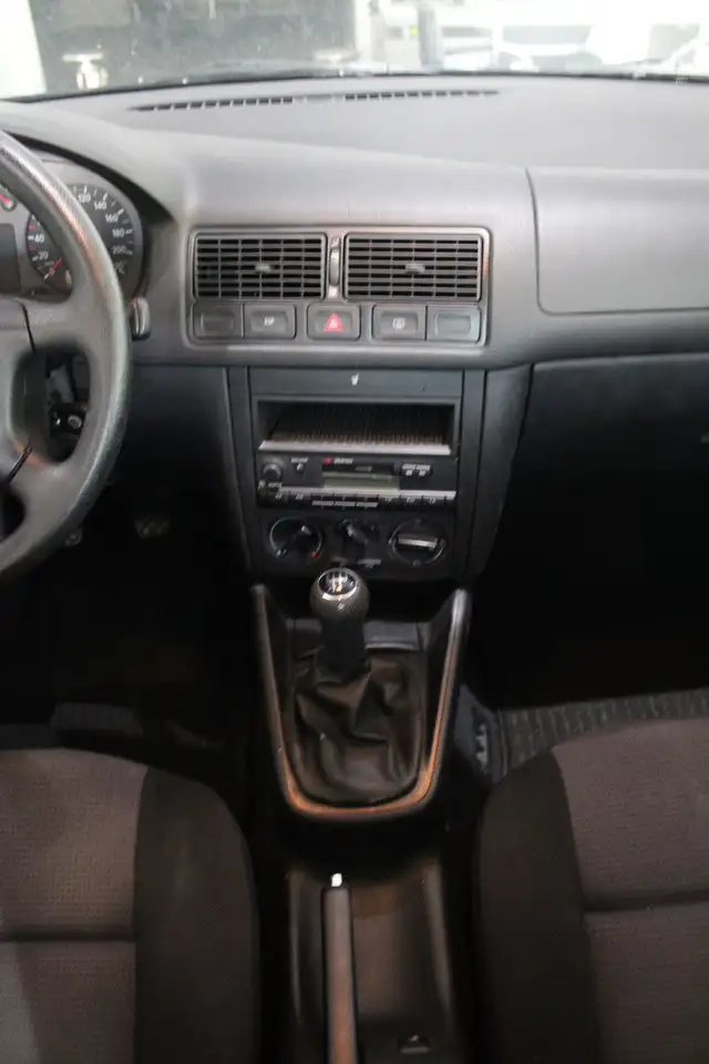 Volkswagen Golf IV 1.4 Edition KLIMA SERVOLENKUNG *EURO 4*, foto 6