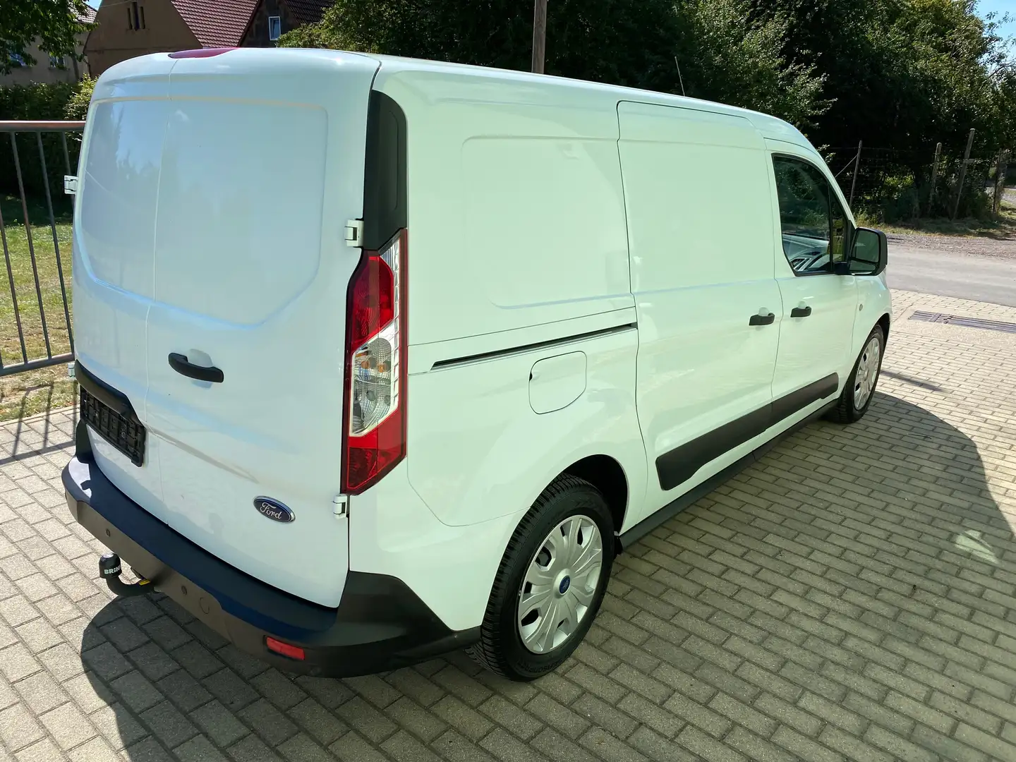 Ford Transit Connect Kasten lang*1.Hand*HU/AU Neu*Automatik*Scheckheft* Weiß - 2