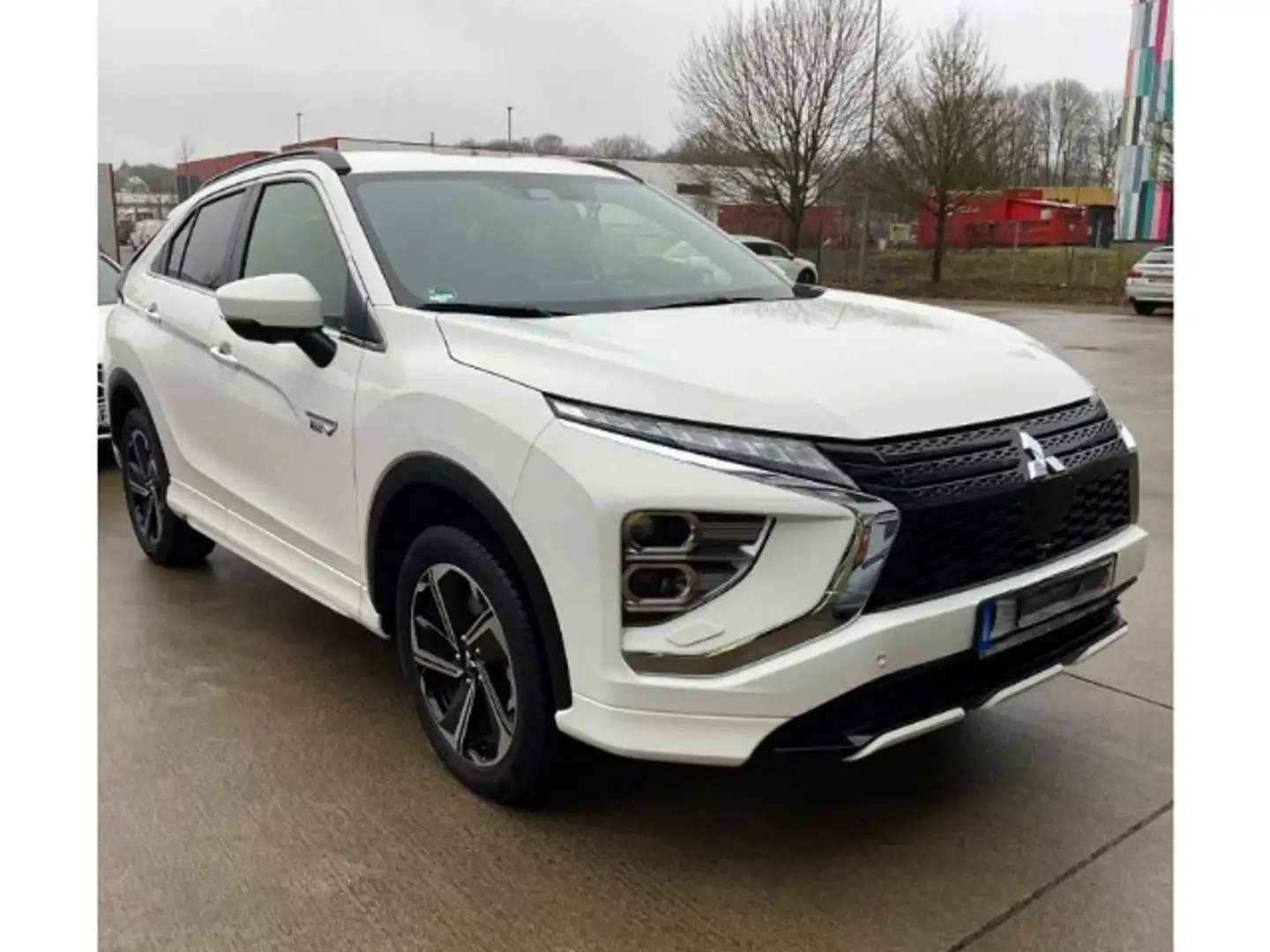 Mitsubishi Eclipse Cross Plus Select Black Hybrid 4WD 2.4 MIVEC PHEV Weiß - 2