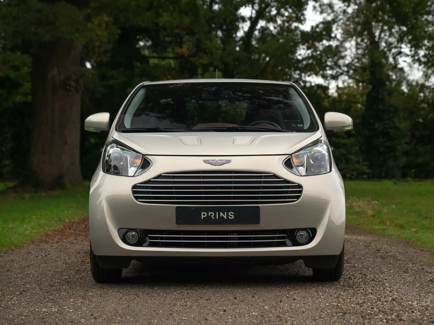 Aston Martin Cygnet 1.3 Grijs - 2