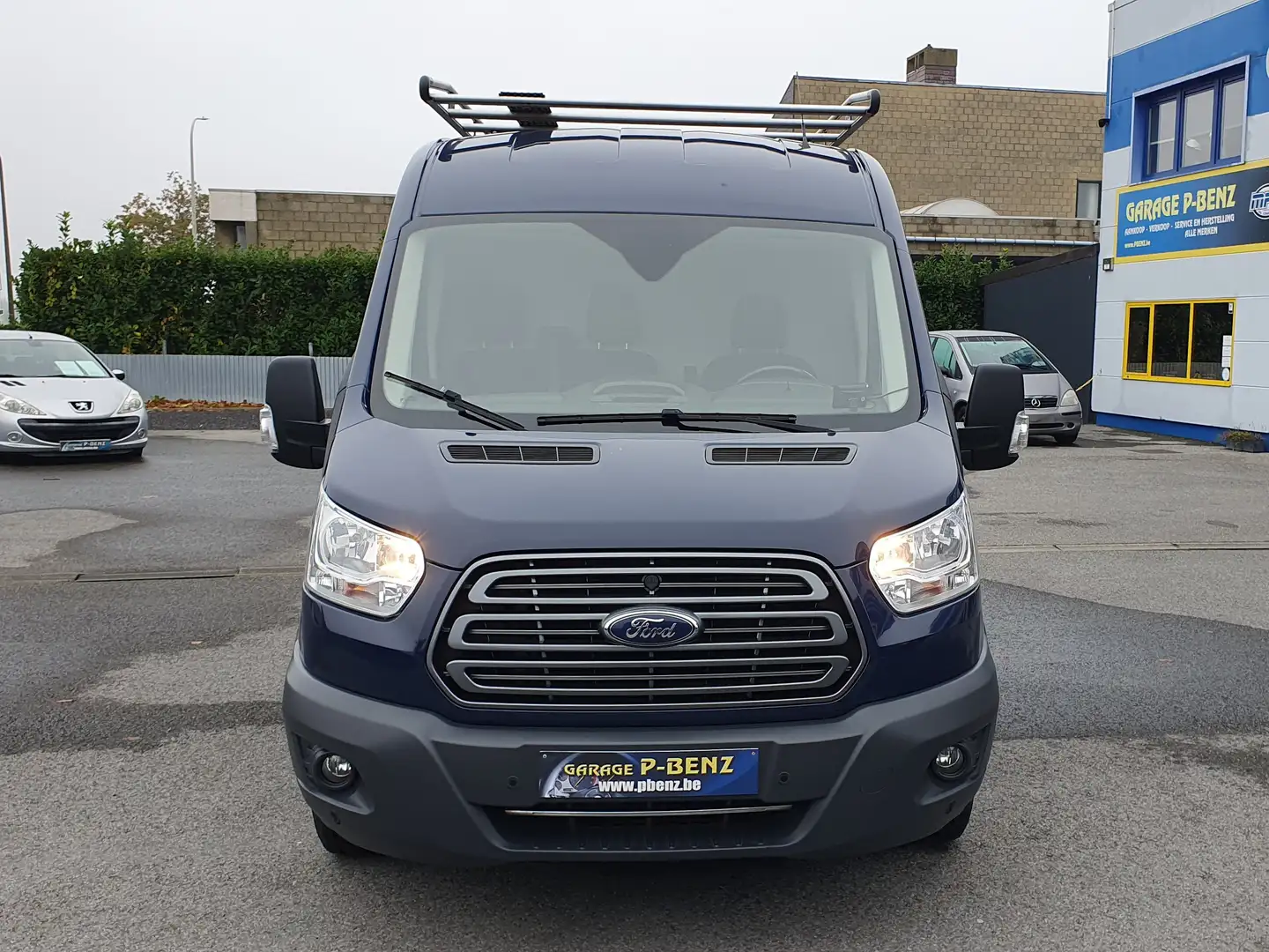Ford Transit 2.0 L2H2 airco trekhaak pdc cruise control Blauw - 2