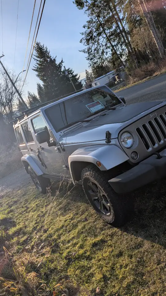 Jeep Wrangler снимка Jeep Wrangler