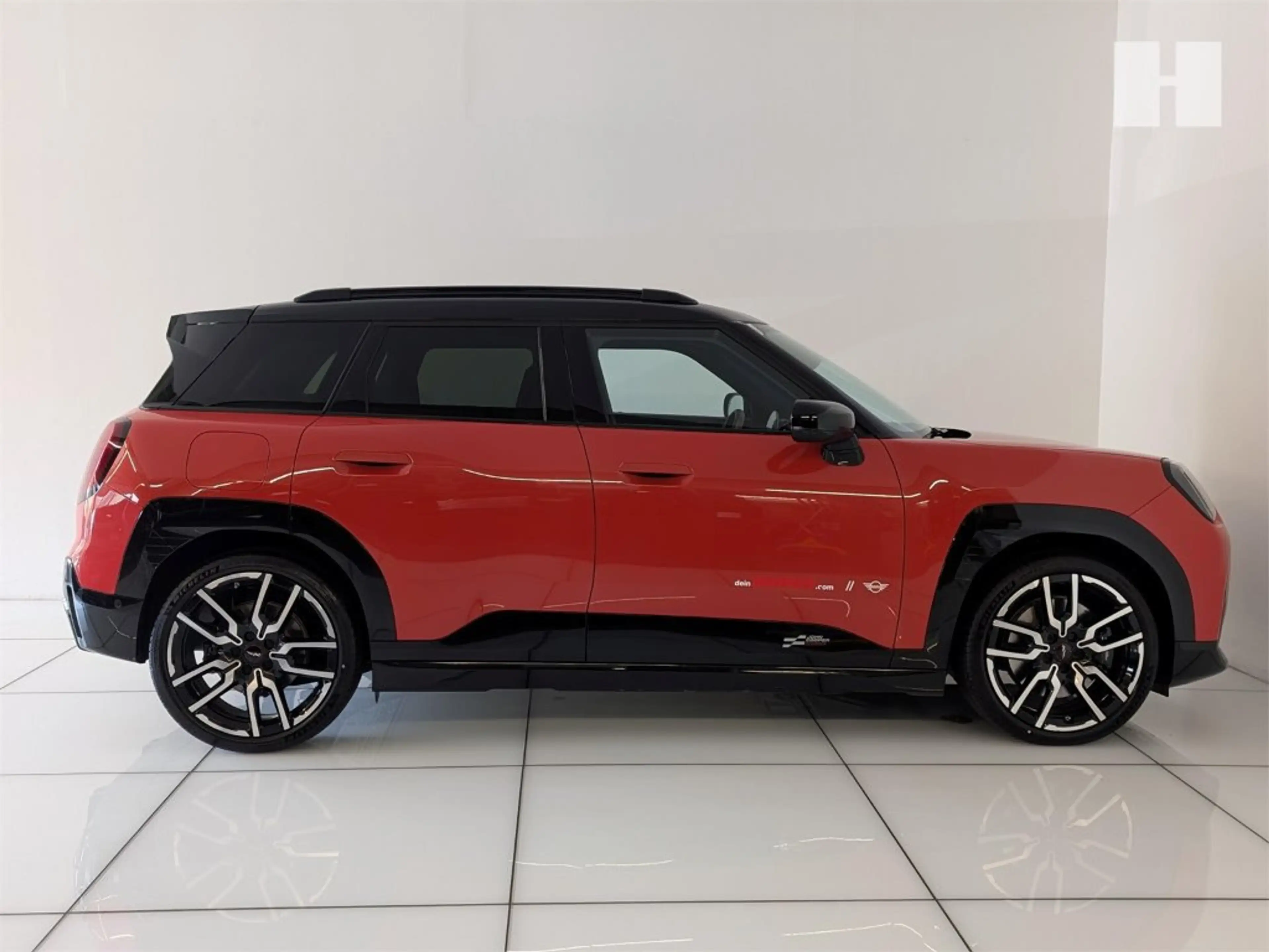 MINI Aceman E — photo 6