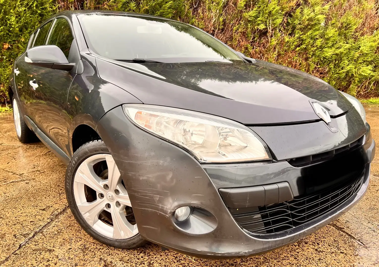 Renault Megane 1.5 dci / AUTOMATIQUE / Prêt à immatriculer Grijs - 1