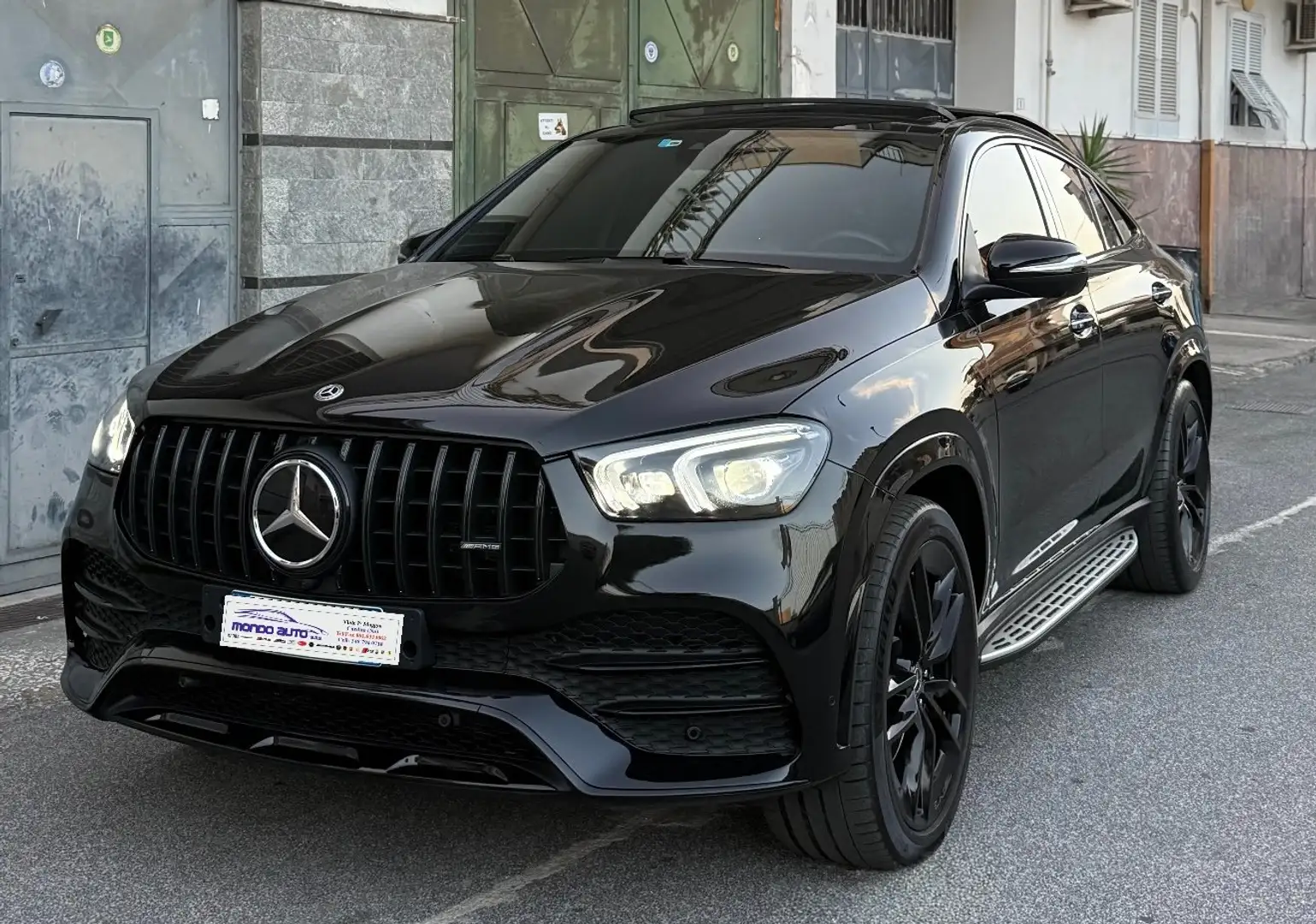 Mercedes-Benz GLC 350 D 3.0 V6 272 CV AUTO 4 MATIC PREMIUMAMG PLUS COUPE Zwart - 2
