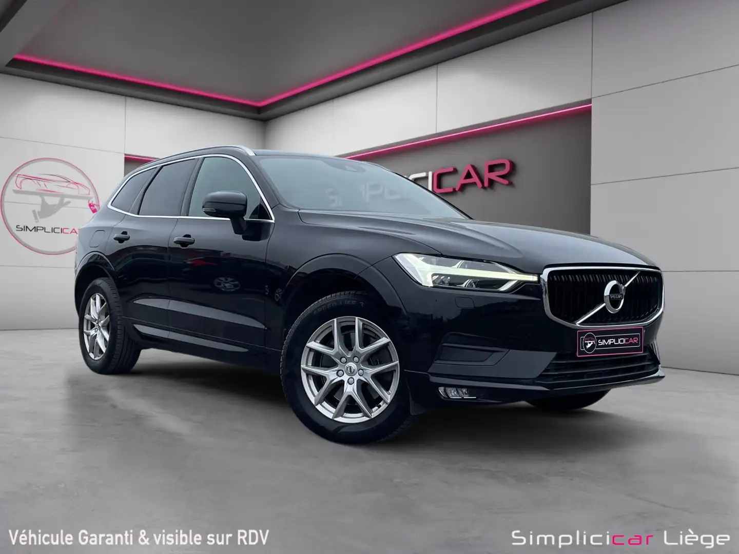 Volvo XC60 2.0 T4 *GARANTIE 12 MOIS* Zwart - 1