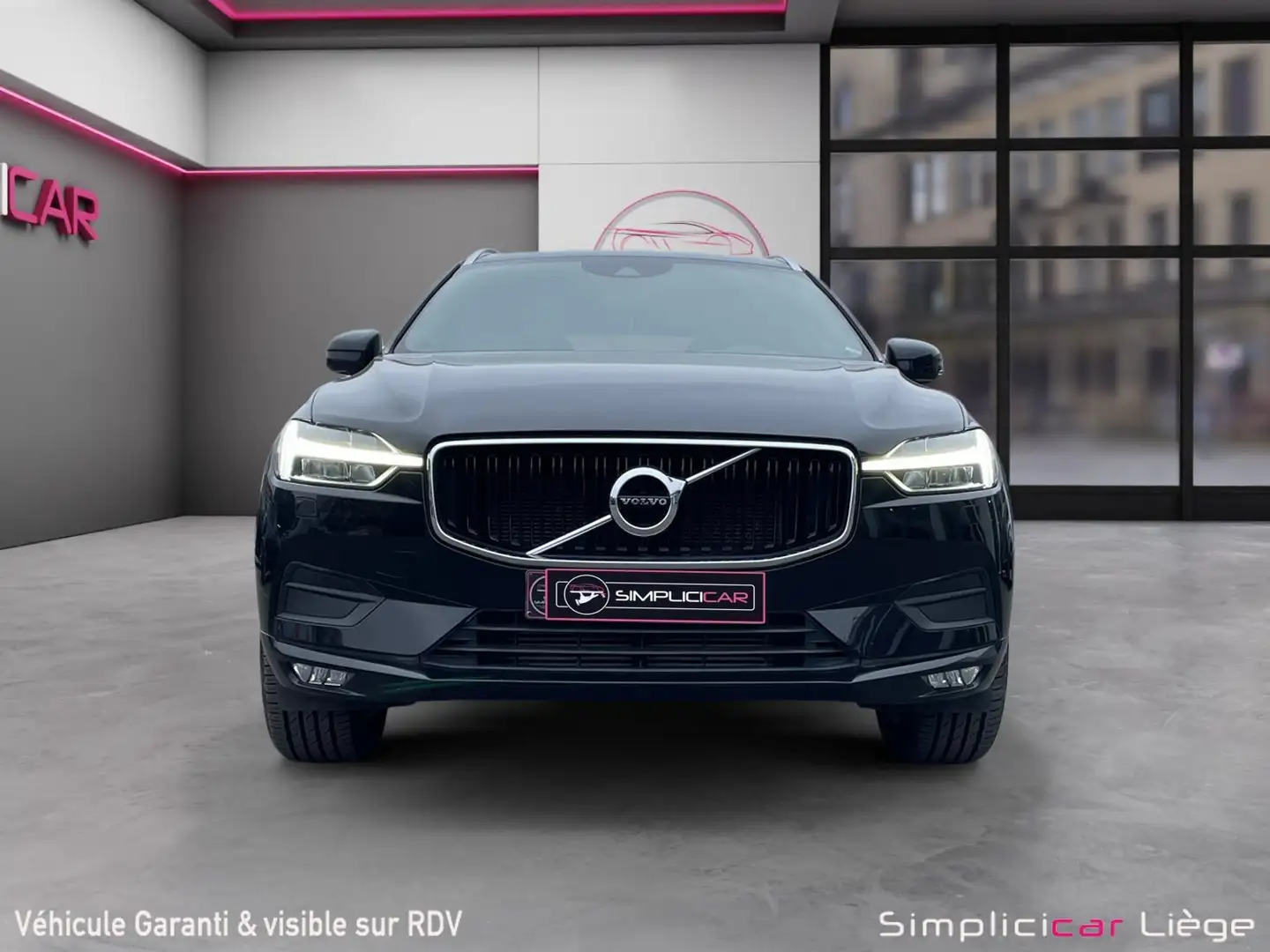 Volvo XC60 2.0 T4 *GARANTIE 12 MOIS* Zwart - 2