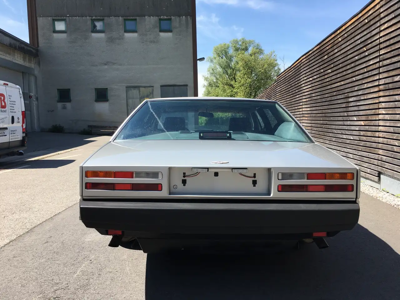 Aston Martin Lagonda Serie 3, teilrestauriert, foto 6