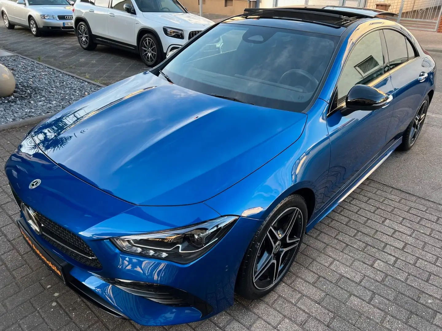Mercedes-Benz CLA 200 d AMG! FACELIFT! PANO! NIGHT! MEMORY! Bleu - 1