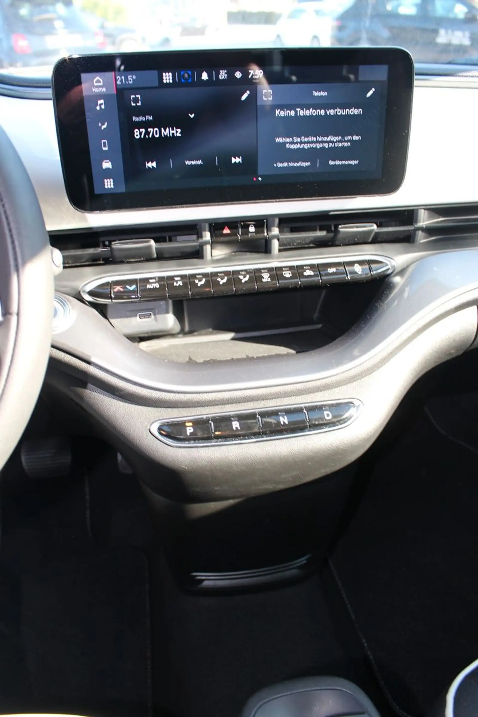 Fiat 500e CARPLAY/ SOH 96,5% — photo 13