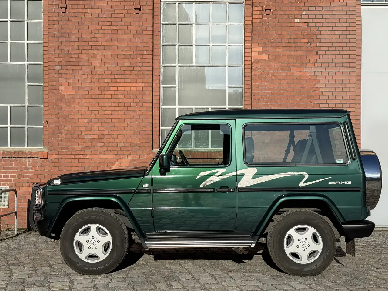 Mercedes-Benz G 320