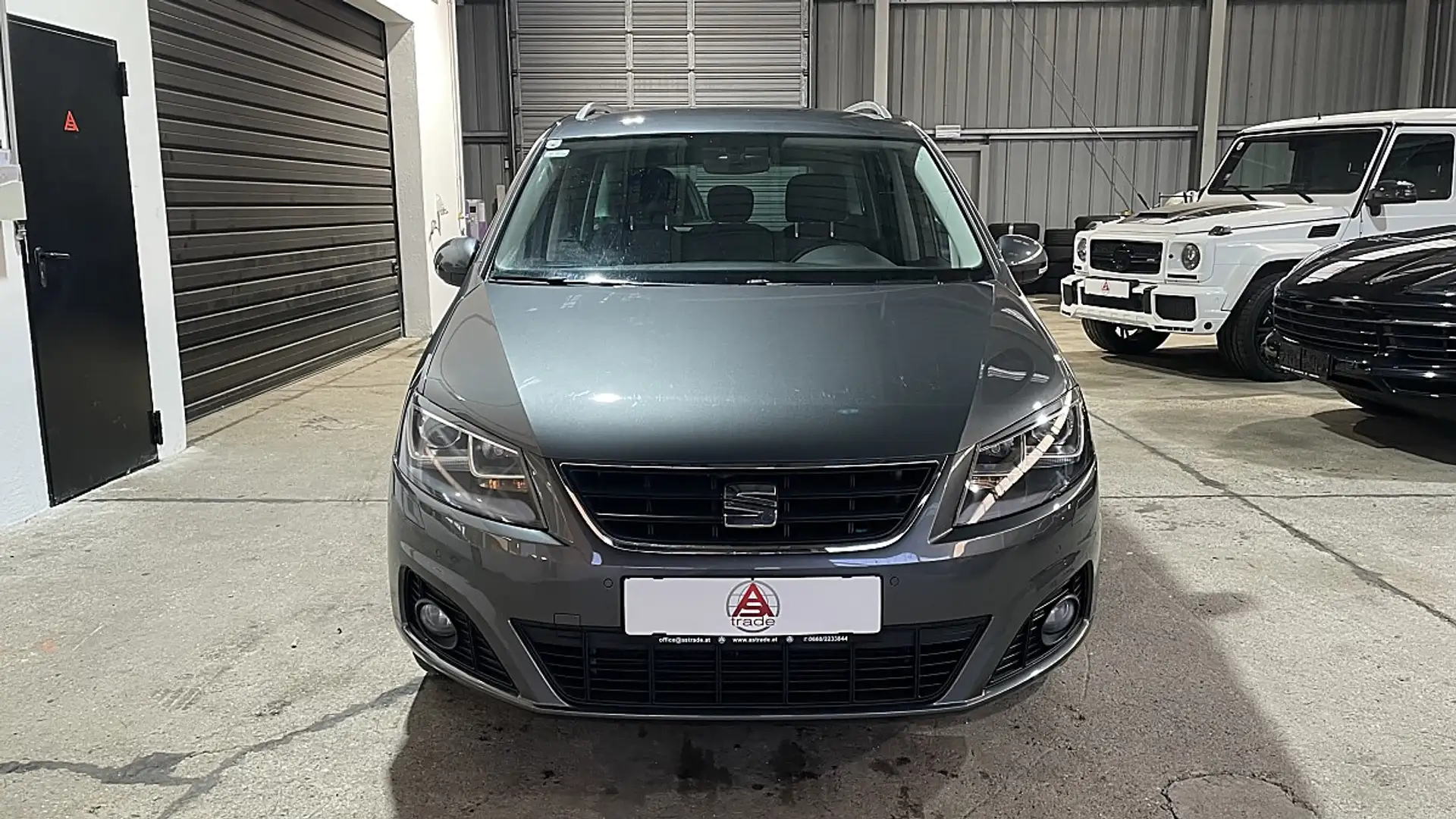 SEAT Alhambra Executive 2,0 TDI*Kamera*1 Besitz Grau - 2